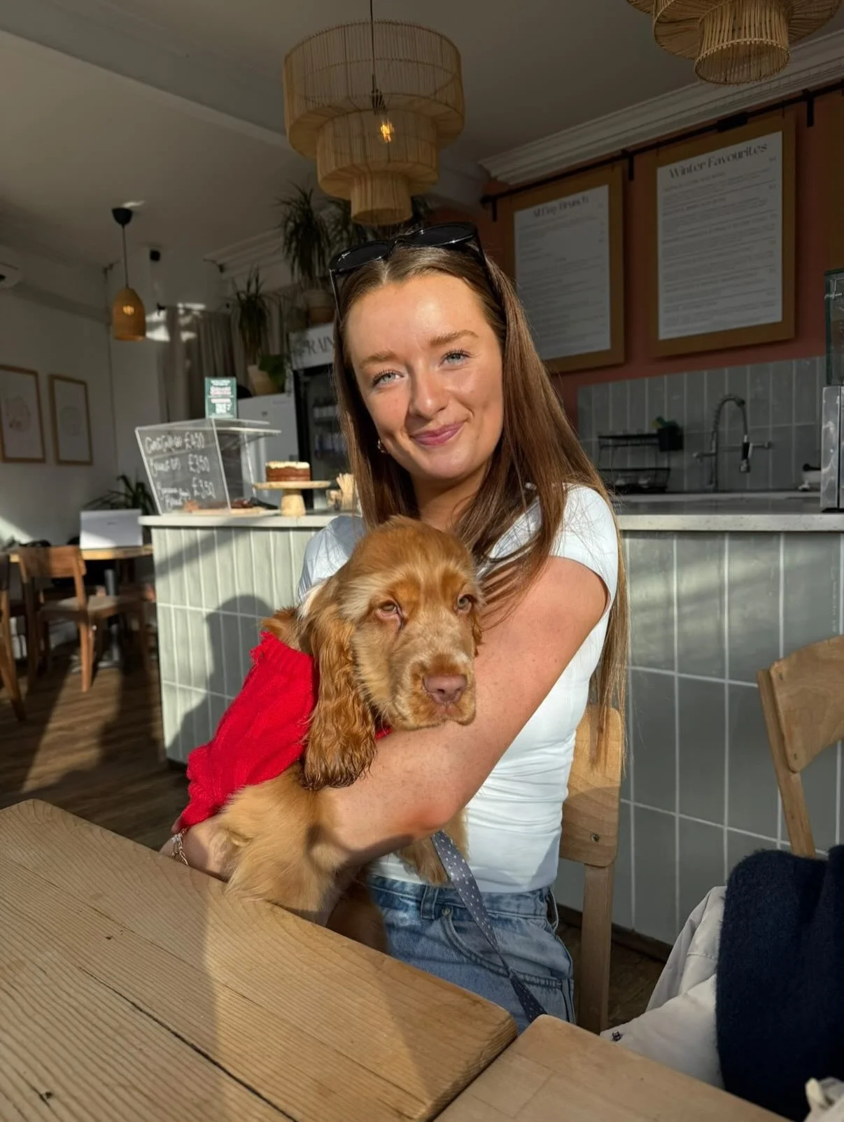 Girls and pups that brunch together stay together 🐶💗🥐 how cute is Susie @bethhesling&rsquo;s pup 🐶 

#cheltenham#Bath#healthy#brunch#acai