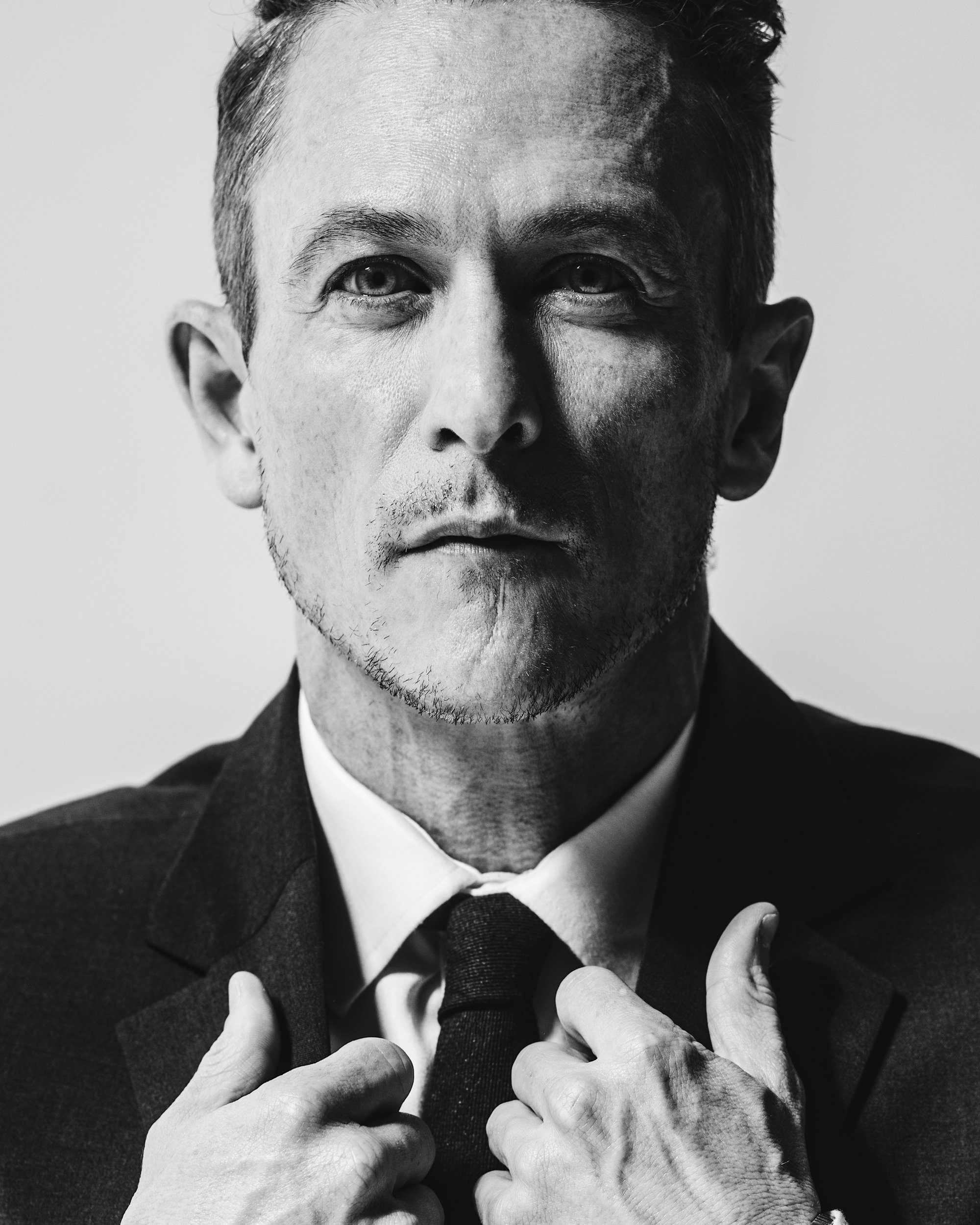 Jonathan Tucker (Eric Scott).jpg