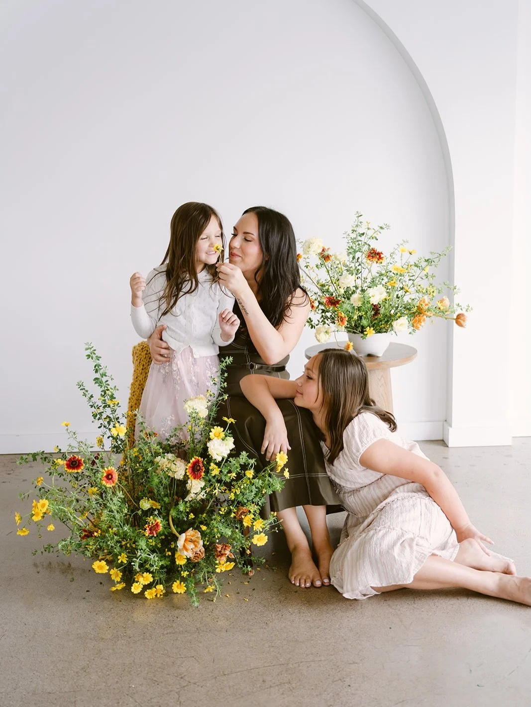 Being a mother is my most favorite gift 🌼 H&amp;J hold my heart truly and completely🫶🏻

I couldn&rsquo;t be the mother I am without having the mother I have @lmalsch 🤍 she taught me how to hold with both hands strength and grace, tenacity and emp