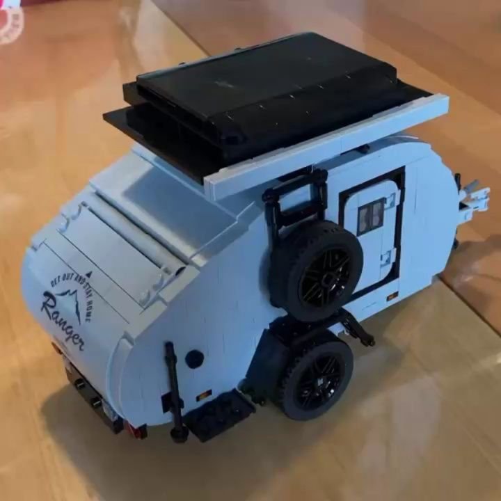 HeroCamper Ranger &ndash; LEGO utgave!

Bygg ditt eget friluftseventyr &ndash; &eacute;n kloss av gangen. Best&aring;ende av originale Lego-klosser!😊

Produseres i begrenset antall - 20 stk. 

Les mer og bestill din via link i BIO! 🌟

#herocamper #