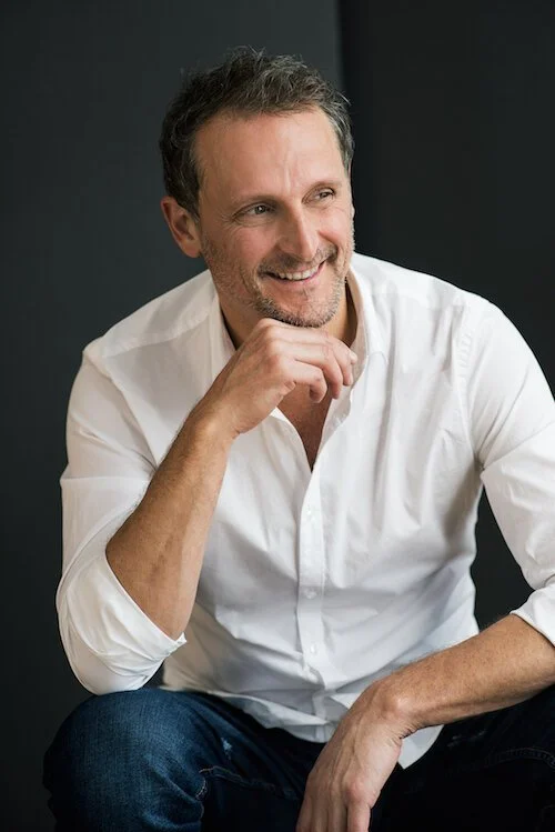 YOU CAN FIND JEAN-FRANÇOIS LAPOINTE IN THE NEW TV SHOW “CHAOS”!