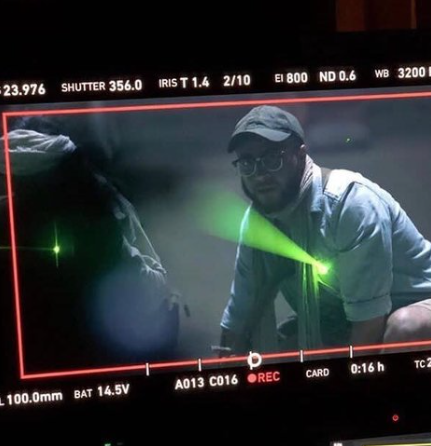 PHOTOS EXCLUSIVES DU BEHIND THE SCENES DE NOTRE ARTISTE MOHAMED