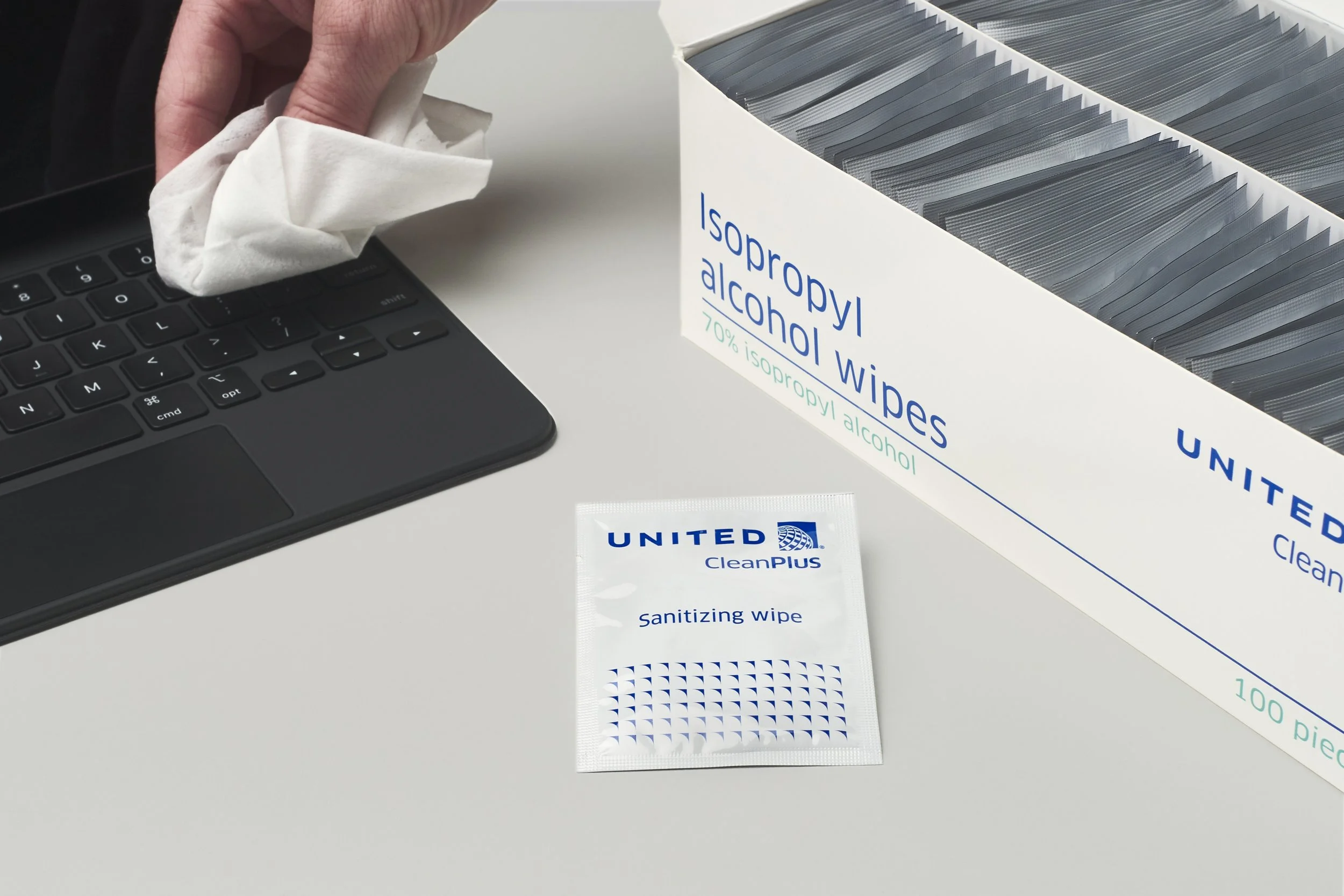 United Wipes 1.jpg