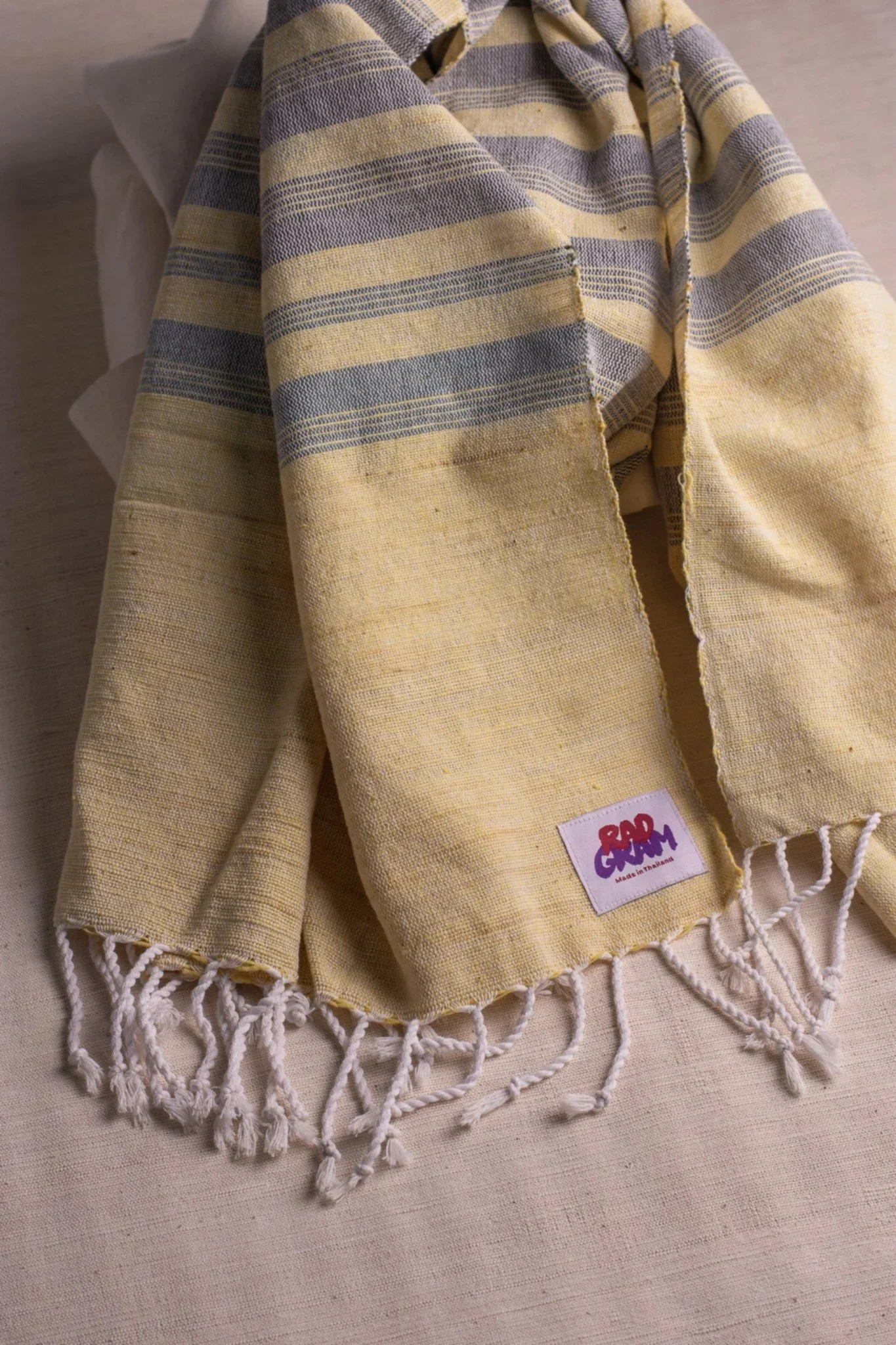 scarf+detail+2.jpg