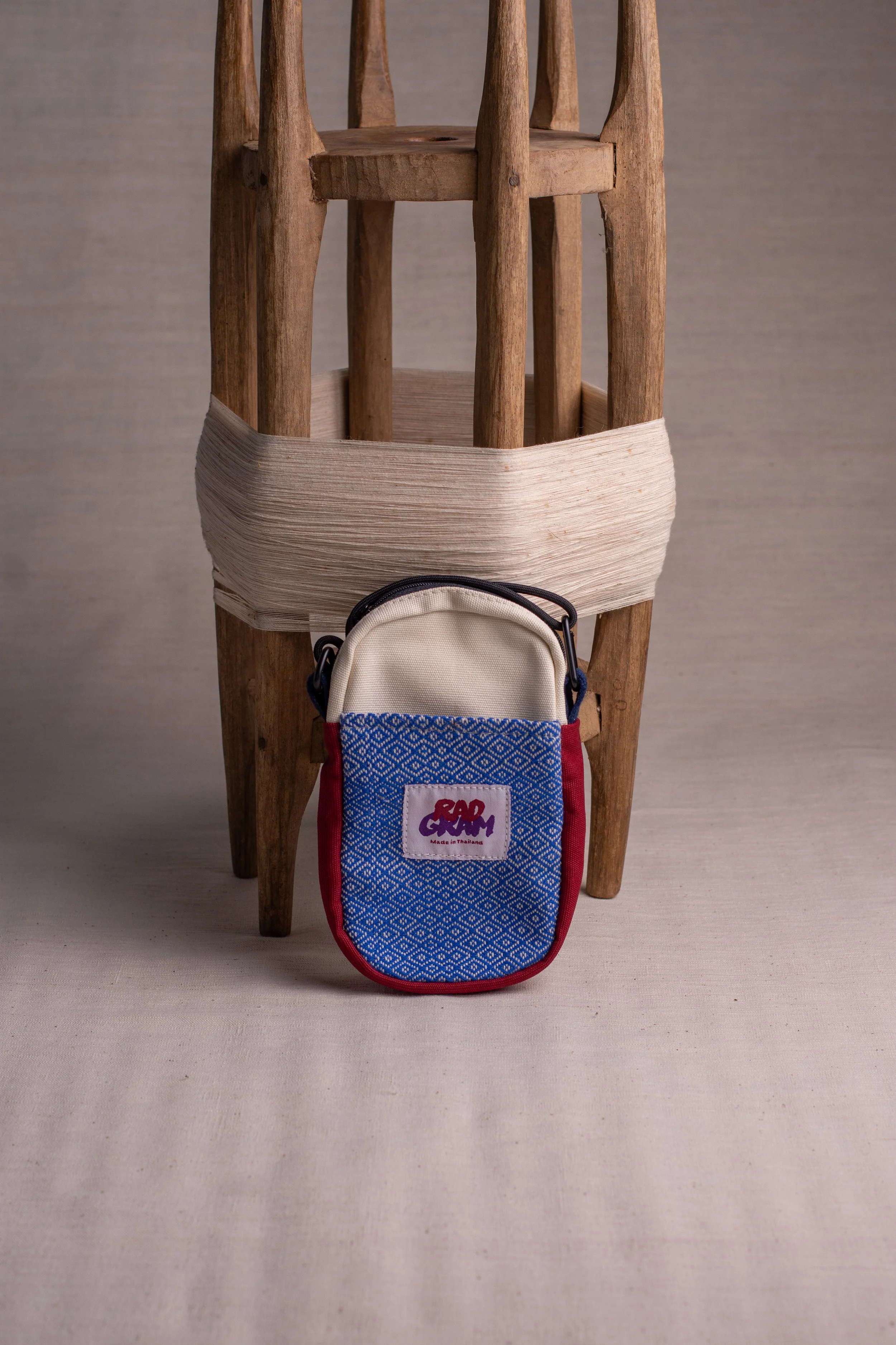 sling bag blue diamond.jpg