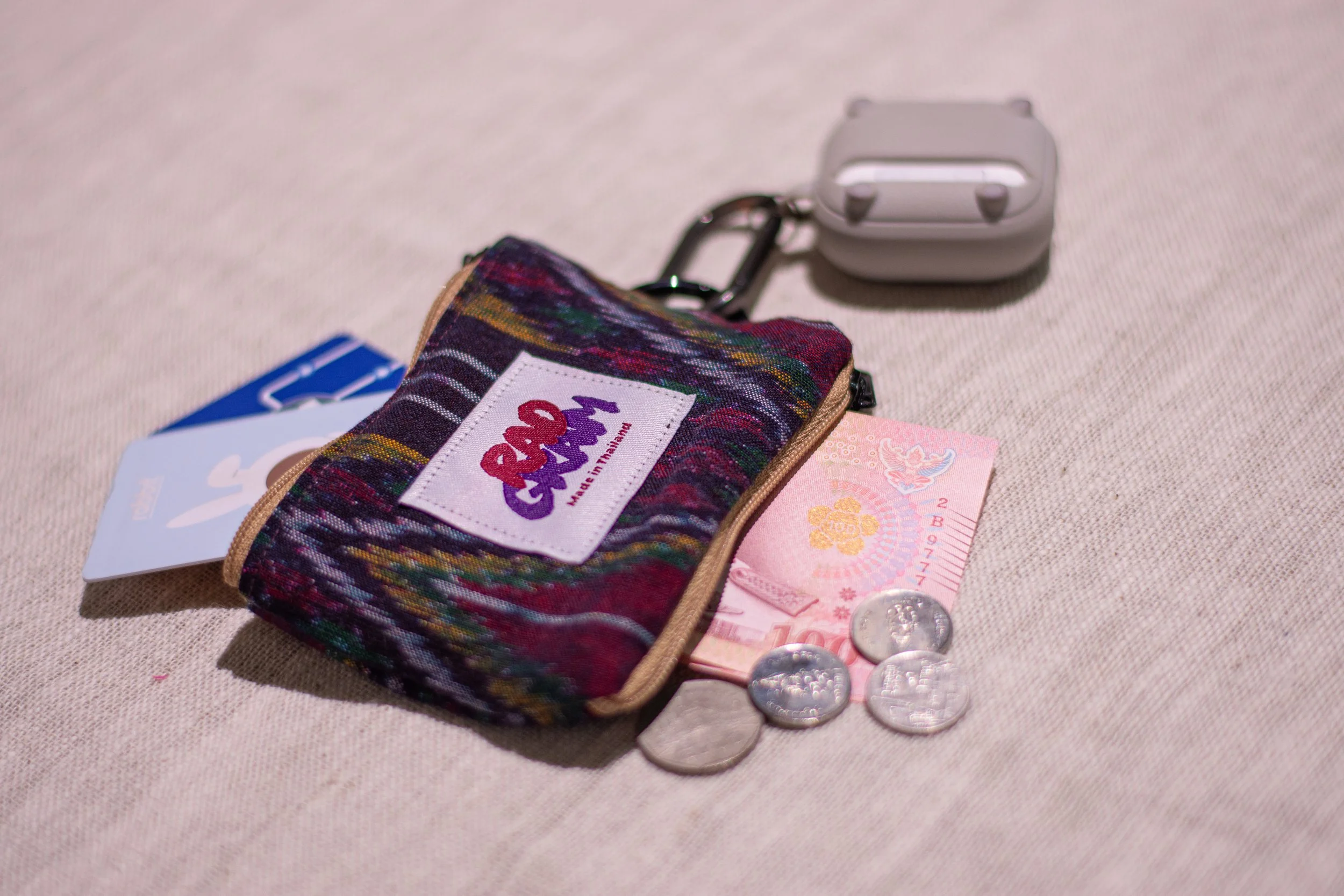 wallet detail.jpg
