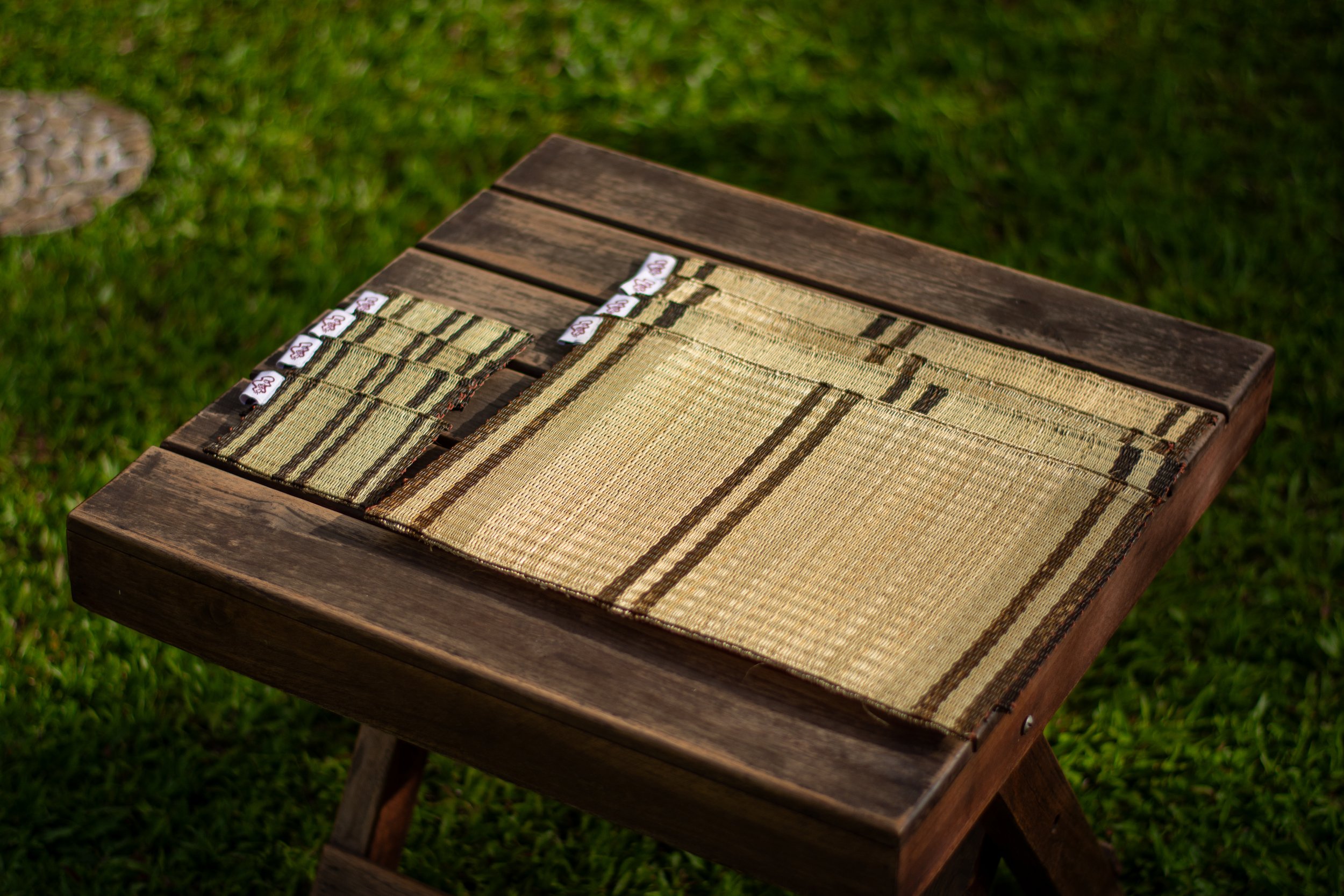 placemat darkbrown stripe.jpg