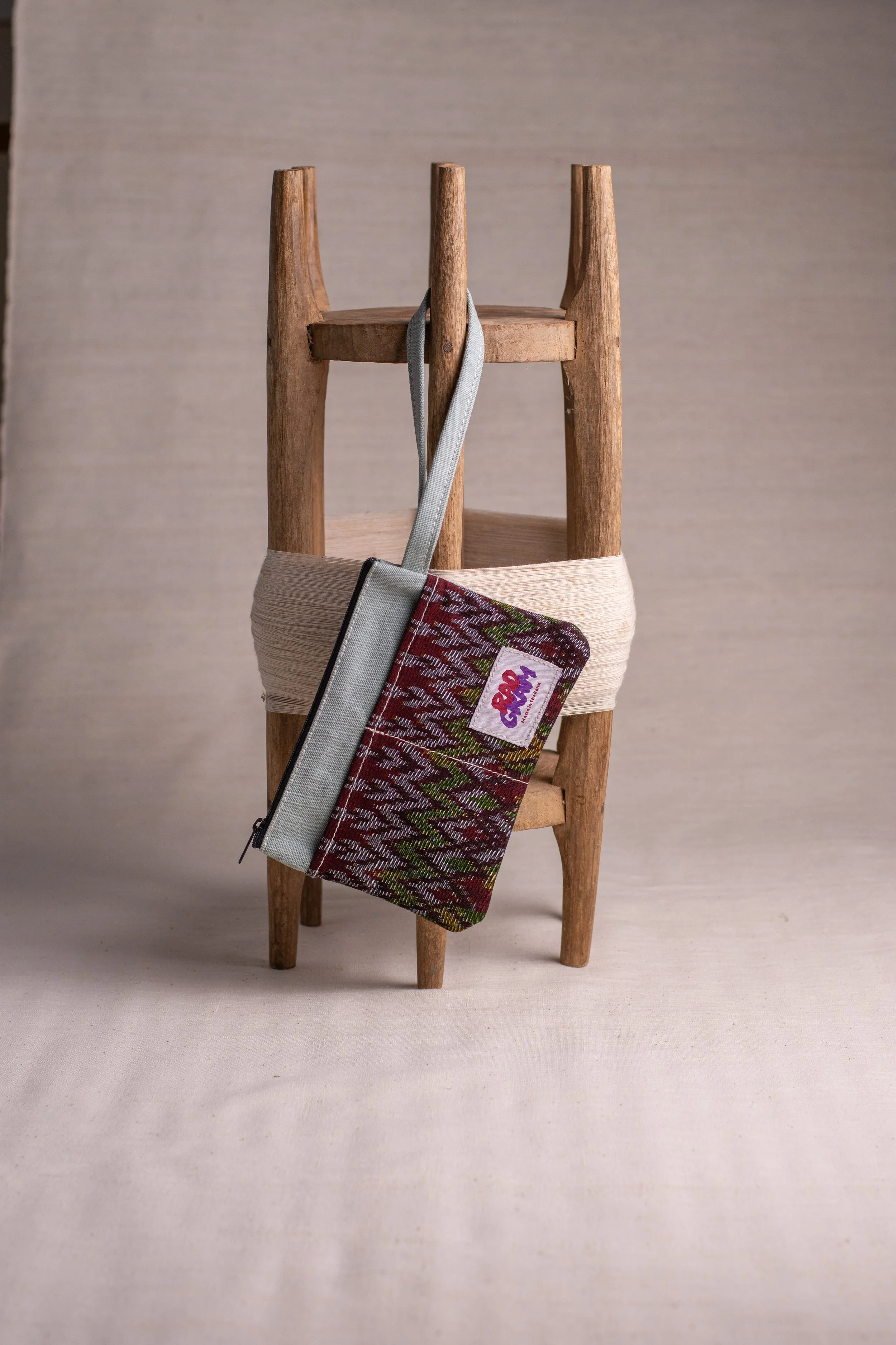wristlet sinh.jpg