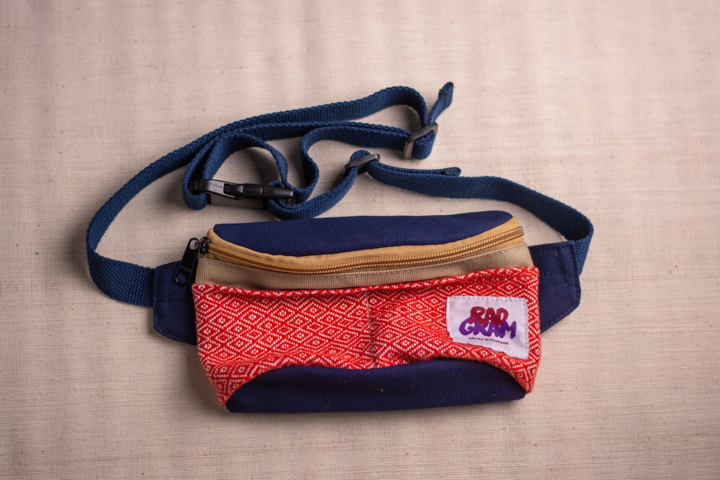 fanny pack diamond.jpg