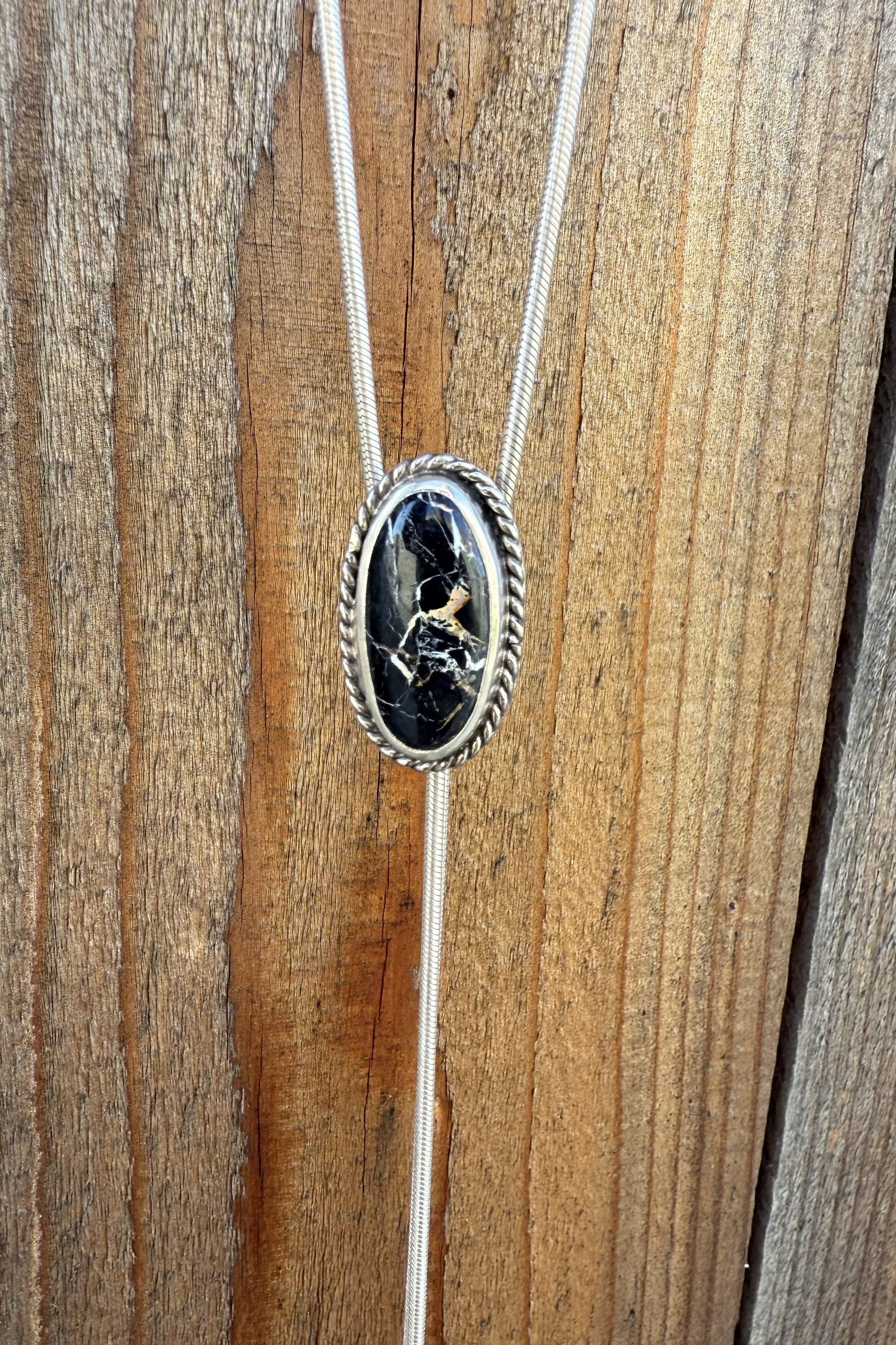 White Buffalo Bolo Chain