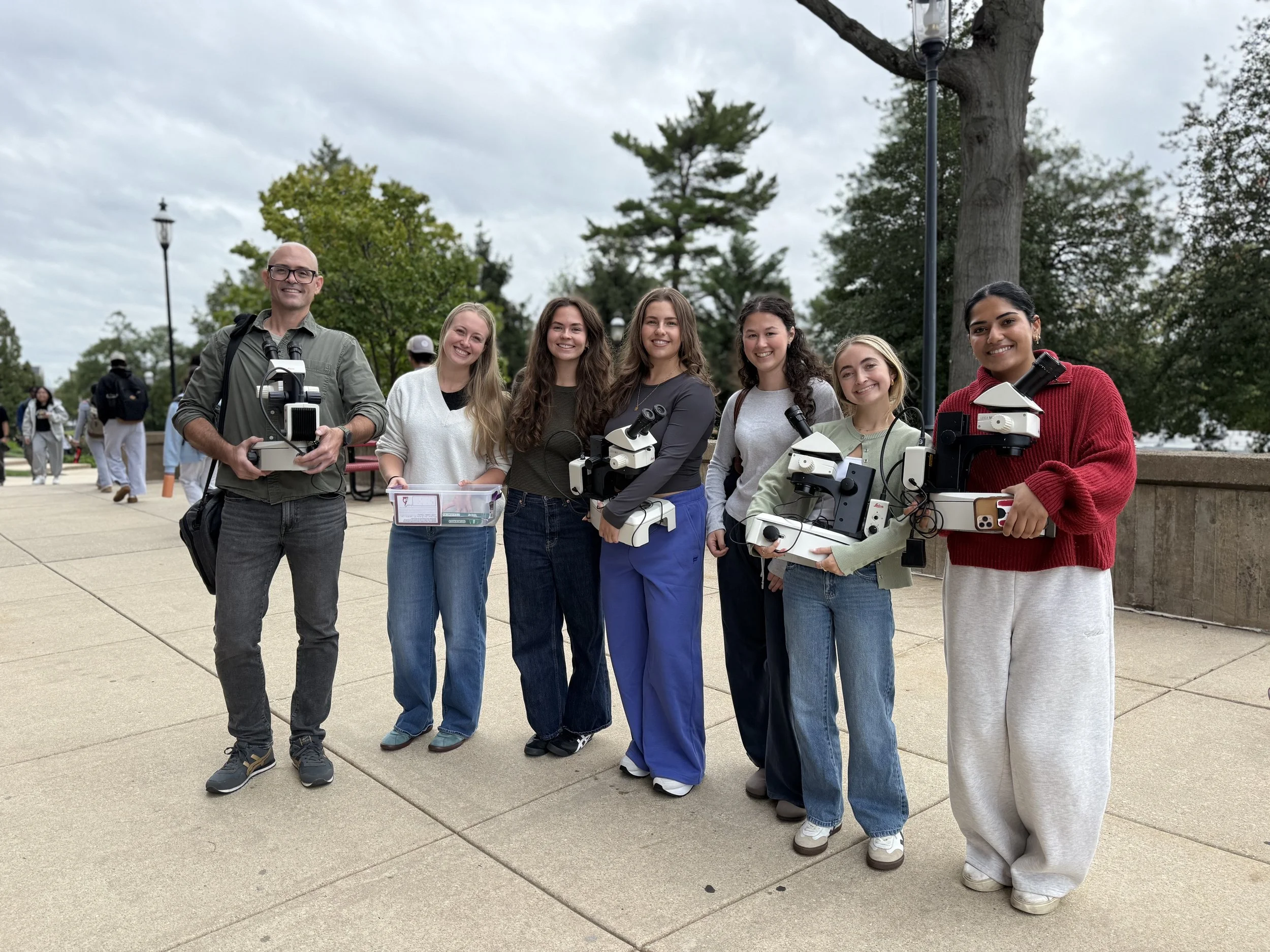We are beginning our 10-week science outreach project with the Samuel Gompers school and Mr. Kelly’s 6th grade class. They will learn about model organisms, sleep, genetics, and college in general.