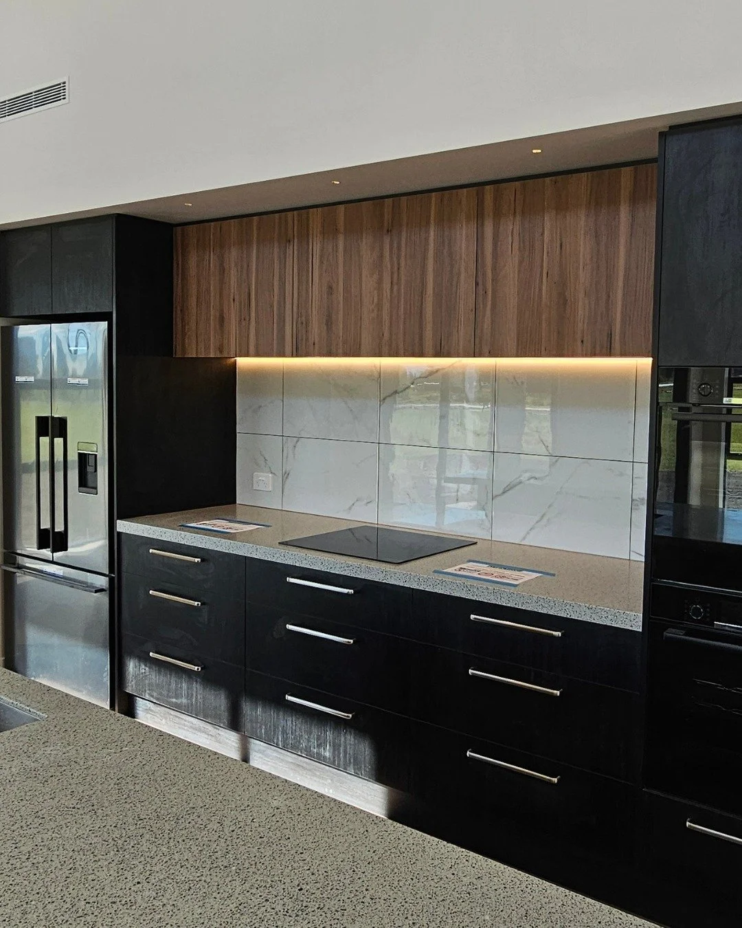 Modern design meets perfect lighting ✨

Upgrade your kitchen with expert installation from ElecPro.

📞 Call us today for a quote!

&bull;
&bull;
&bull;
&bull;
#Elecpro #KitchenLighting #Electrician #NewBuild #CommercialElectrician #ElectricianNZ #El