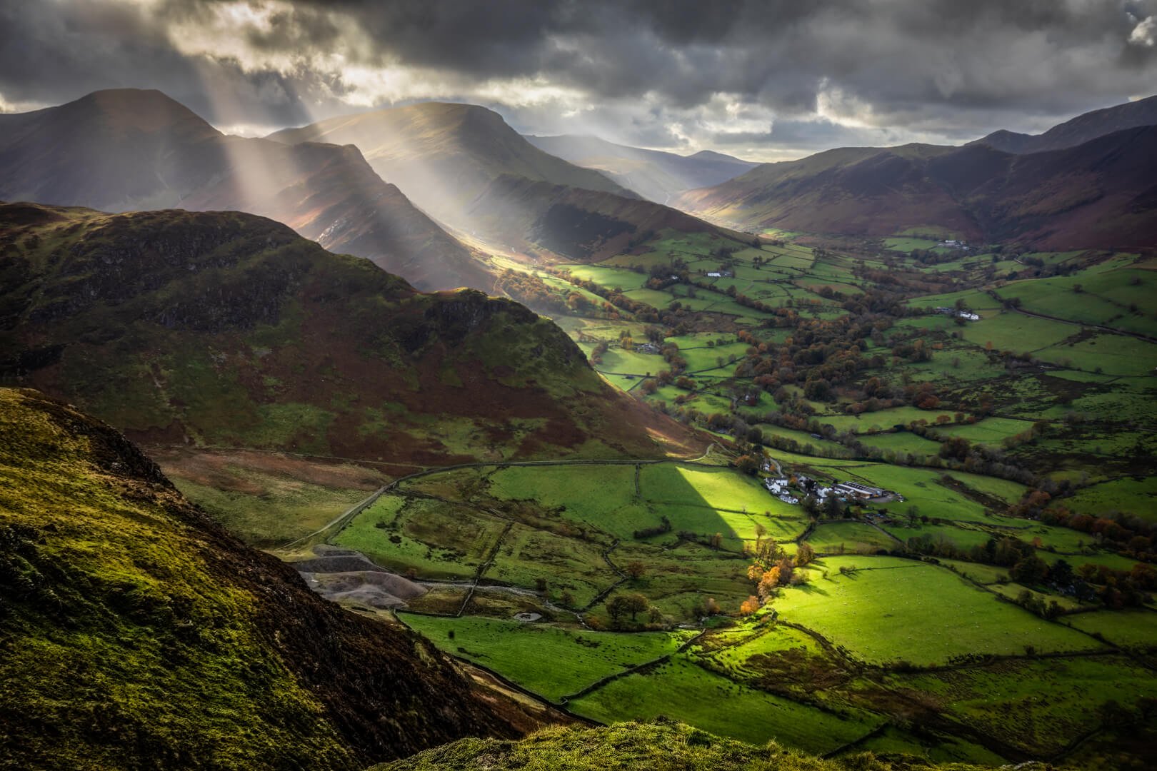 HC Stormy Light on Newlands Valley By Dave Gray
