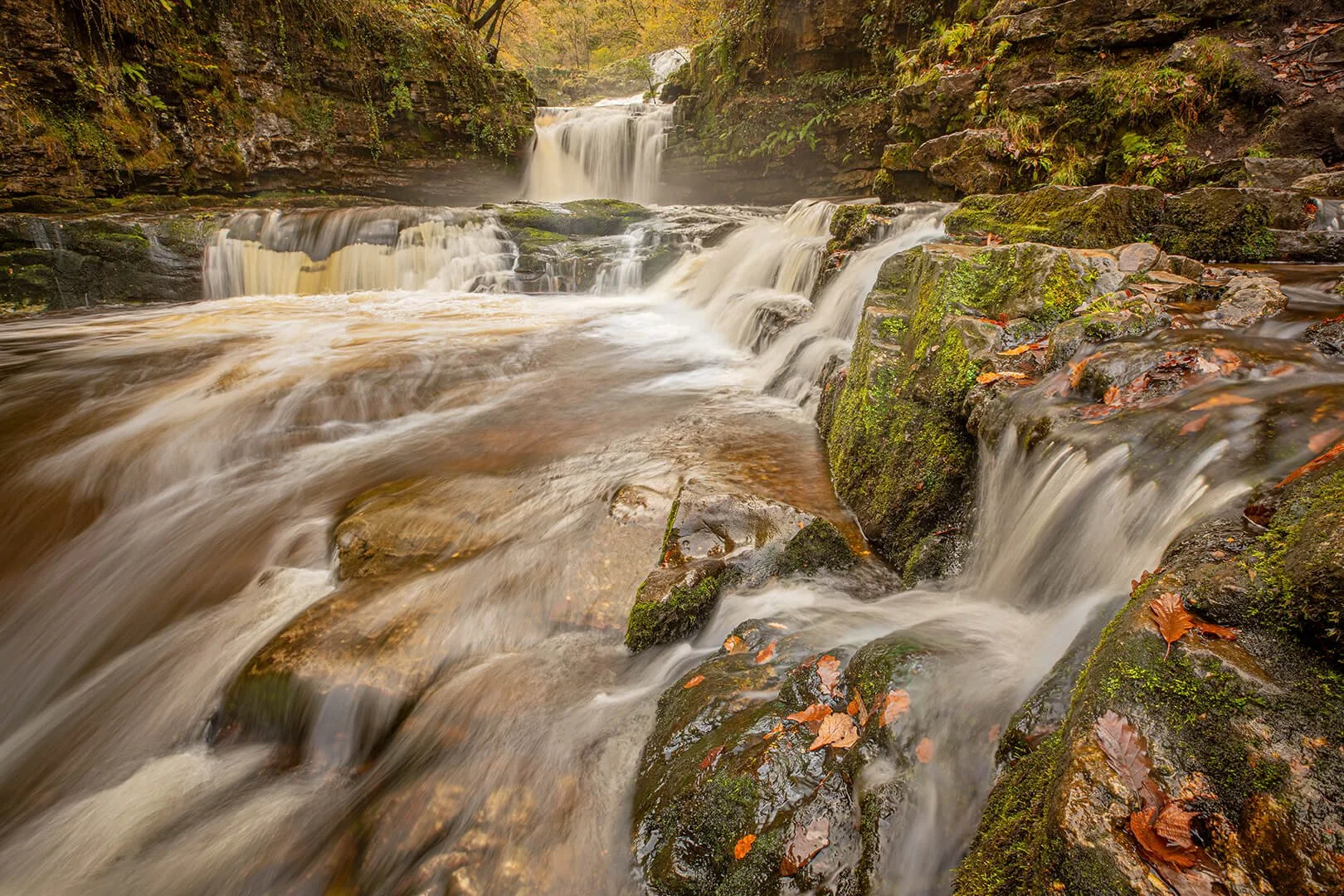 3rd Sgwd Isaf Clun-gwyn By Robert Harvey