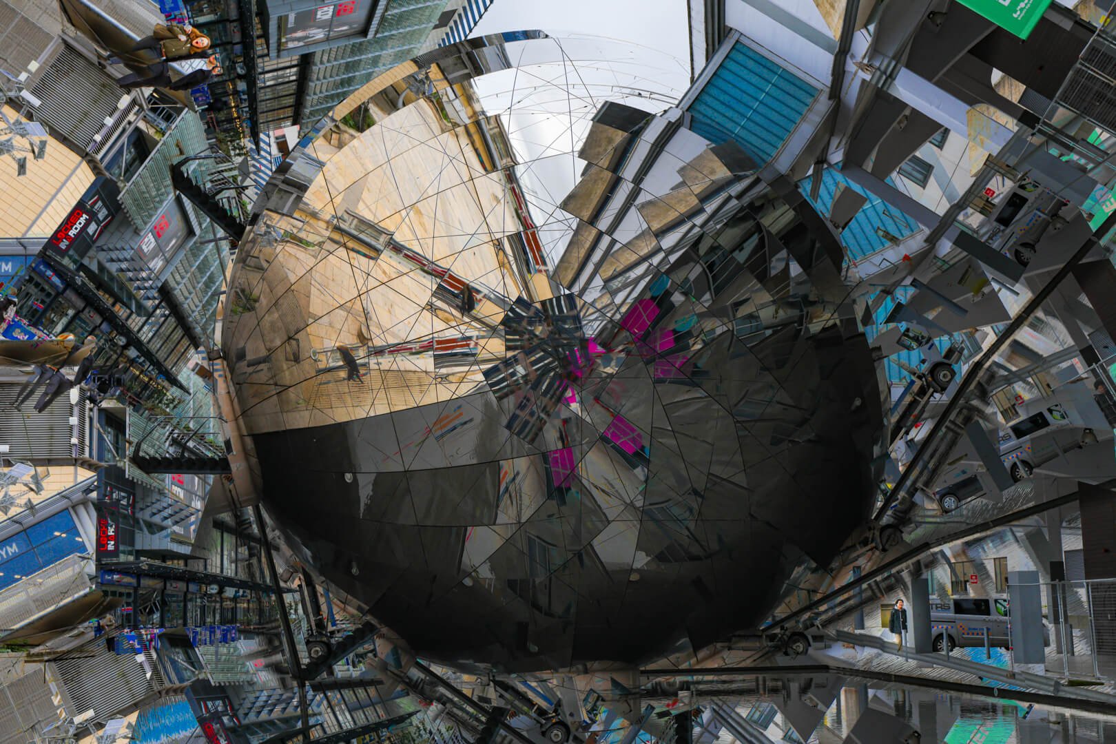 HC Kaleidoscopic world.jpg