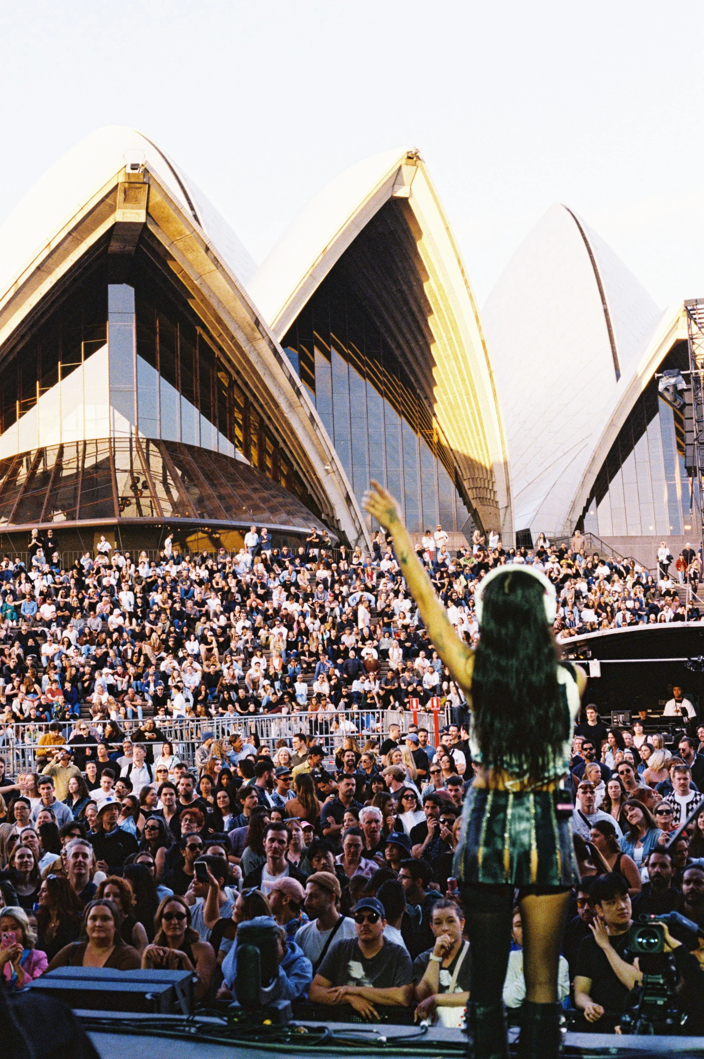 Mallrat_Chet Support_Sydney Opera House_25-49.jpg