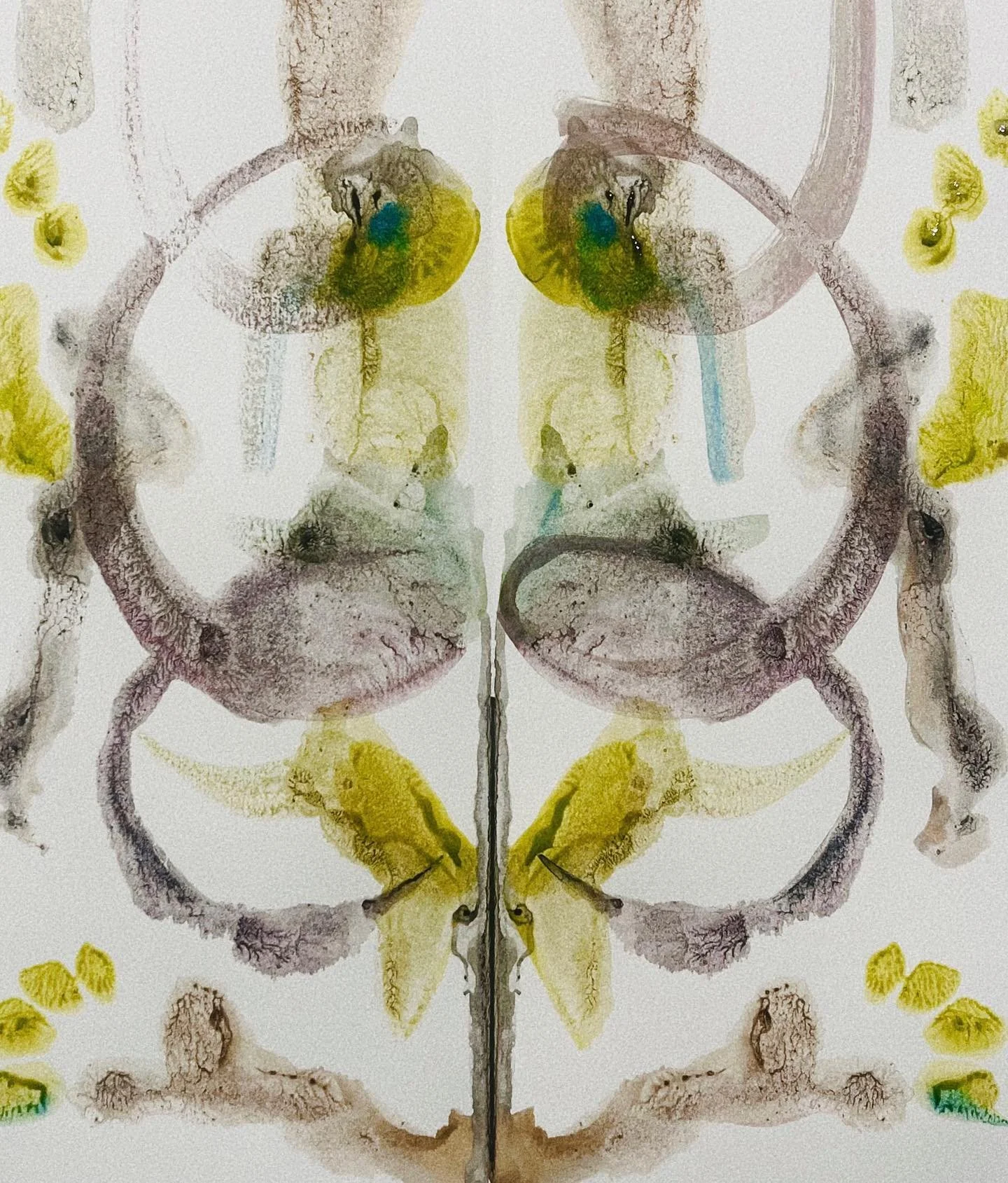 We had an incredible time creating inkblot art using vibrant acrylic paint today! The results are nothing short of magical 🦋💚