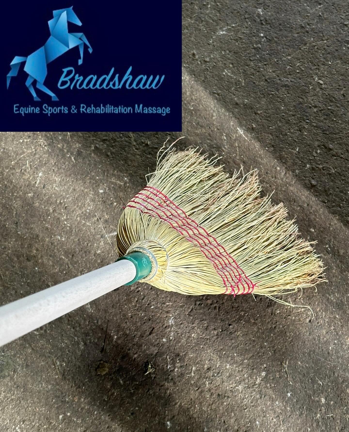 I do love a new corn broom day 🧹

Added bonus it has pink 💗

A massive thankyou to my client for such a thoughtful gift after I fell in love with her one 🎁

I know I say it a lot&hellip;but I really do have the absolute BEST clients anyone could w
