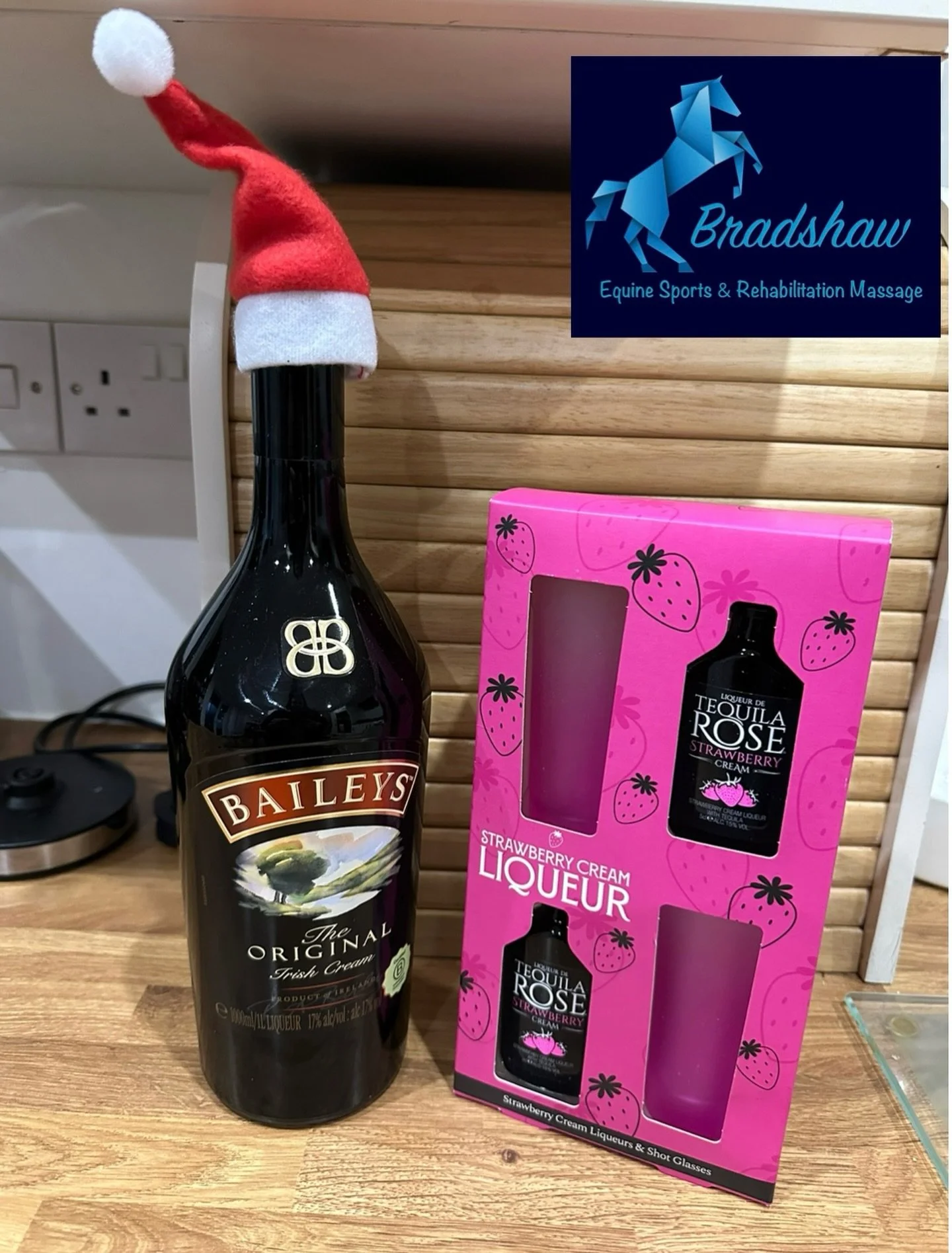 You guys know me too well 😂

Presents are never necessary but ALWAYS massively appreciated - a huge Thankyou for kicking off Christmas in the best way 🎅🏻

Work done now until the New Year&hellip;.not had a single week off for 12 months so I&rsquo;