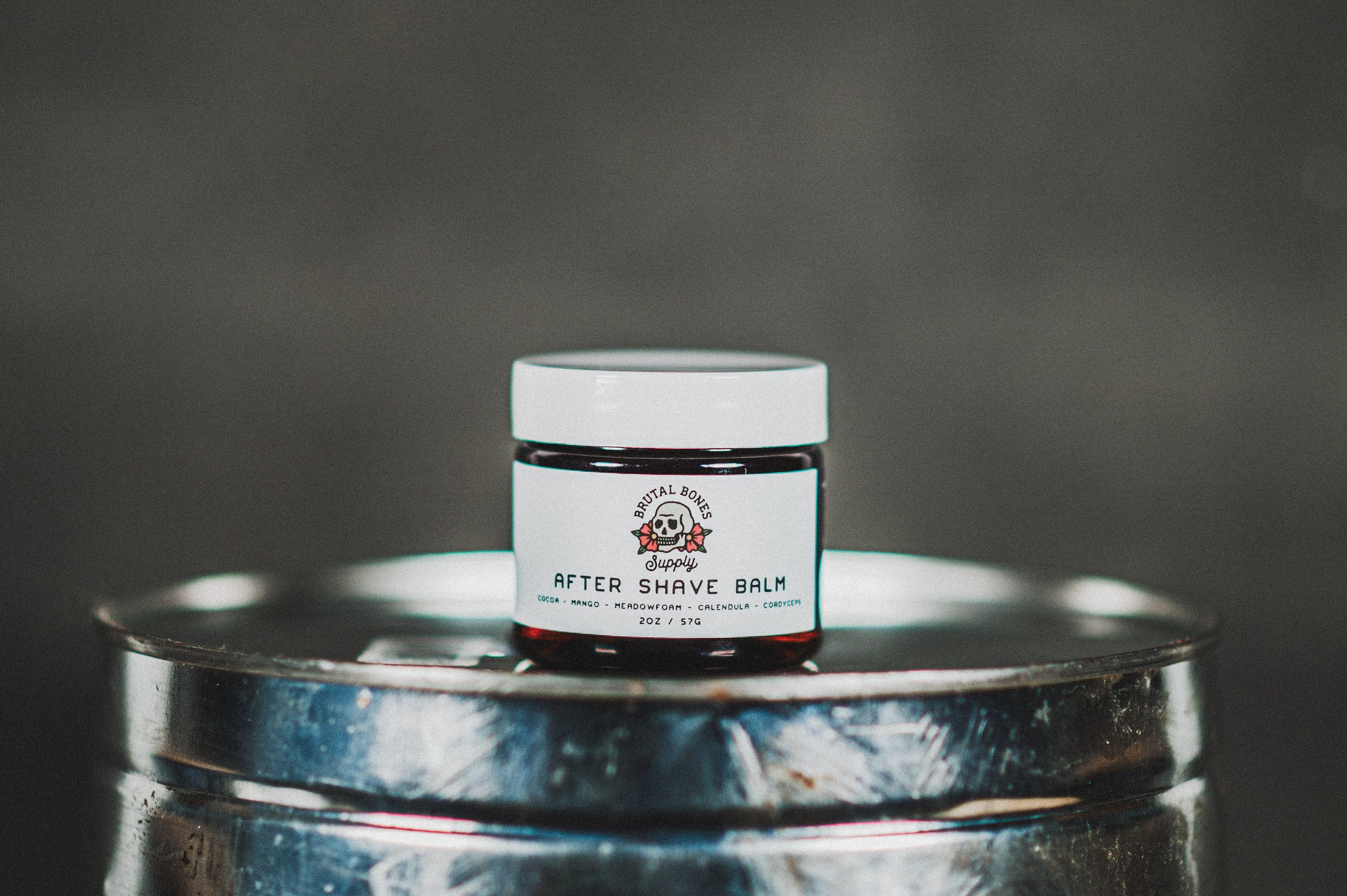 Natural aftershave balm for a smoother face