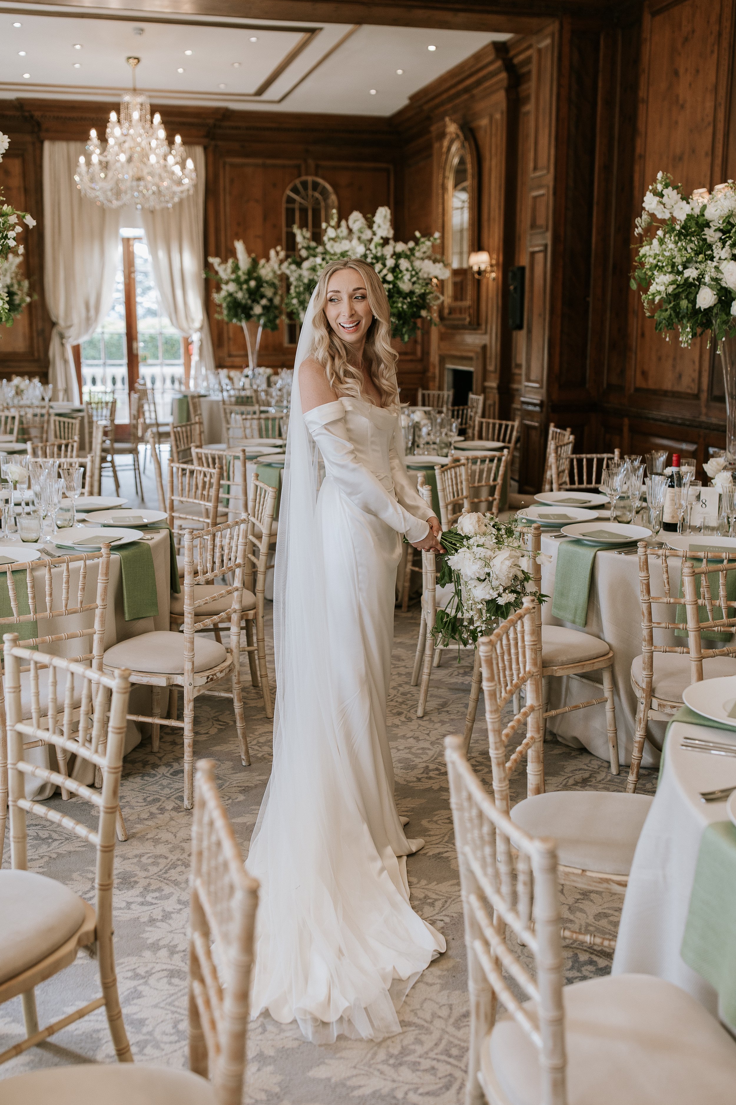 HollieandJake_HedsorHouse_StephNewtonPhotography068.jpg