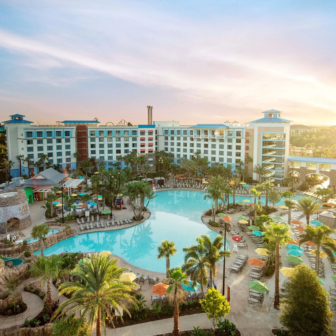 24-UOR-3517102-OUS24-UORSocialMediaToolkit-Resorts-07_80_1080-x-1080.jpg