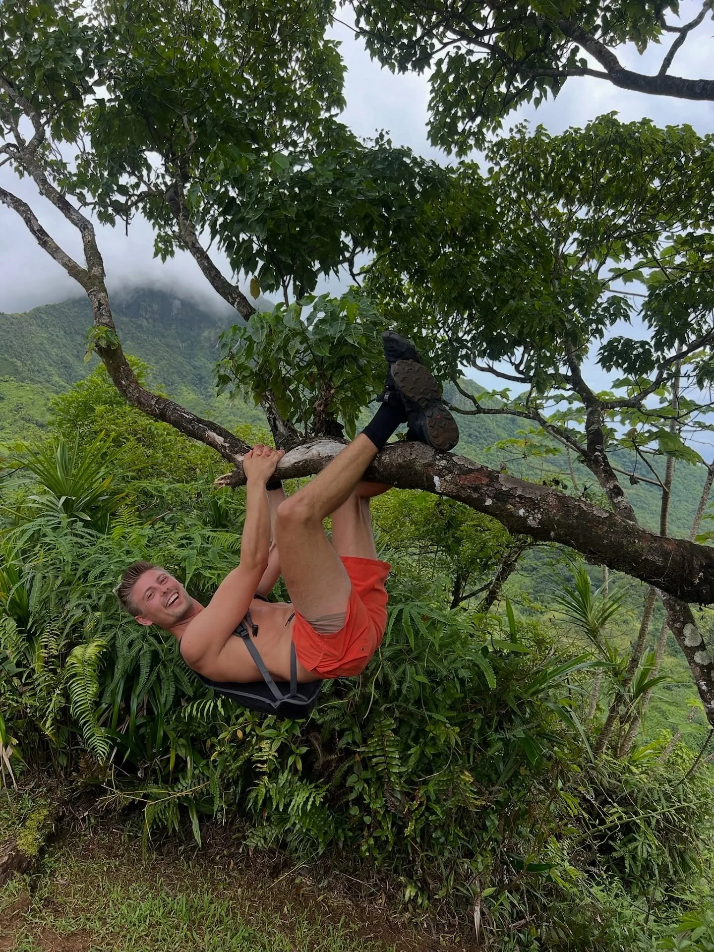 II RAIATEA II

I sidste uge ankom vi til Raiatea. Her har den st&aring;et p&aring; b&aring;dhygge i regnen og en hike til toppen af &oslash;en 🥾🌴🏞️

Planen var egentlig at sejle direkte til Taha&rsquo;a, men grundet d&aring;rligt vejr, tog vi et s