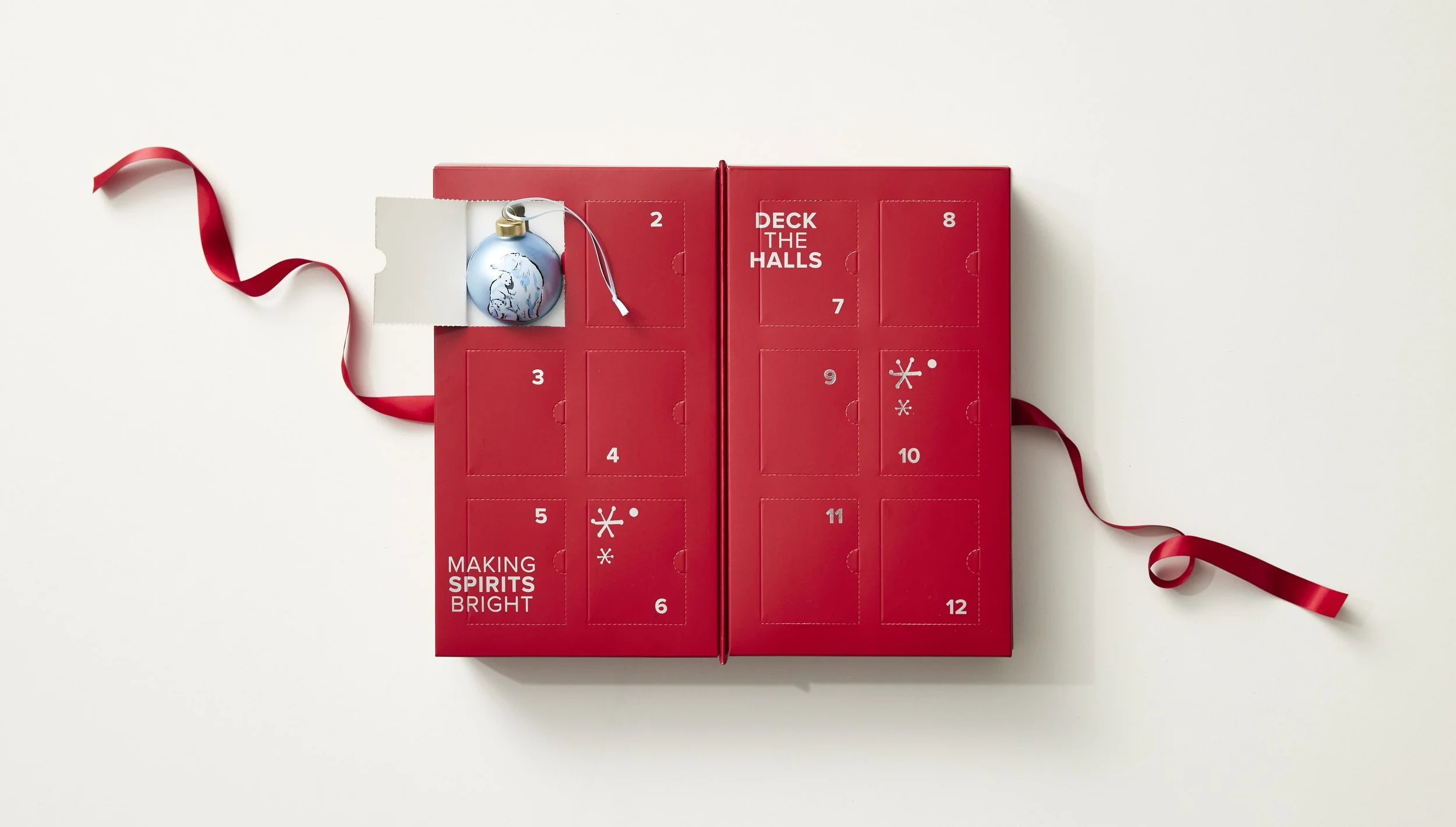 W22_AAFES_OrnamentBox_V3 copy.jpg