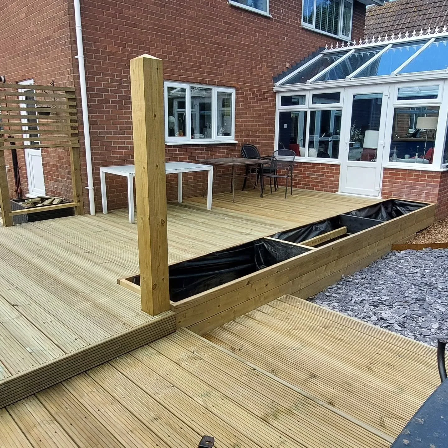 professional decking build project on the isle of wight