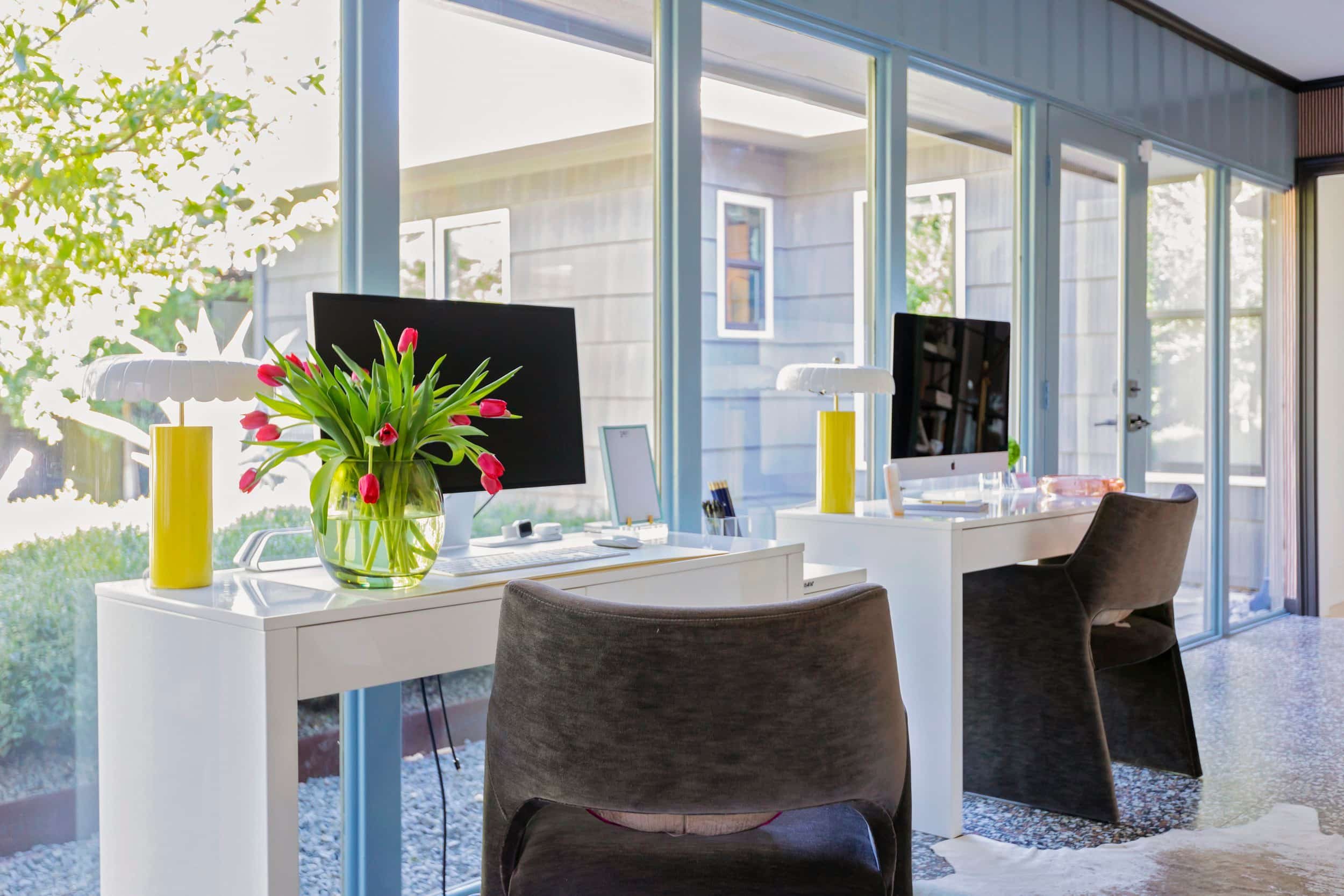 Single-Room Transformations Closets • Pantries • Home Offices • Bedrooms • Playrooms
 