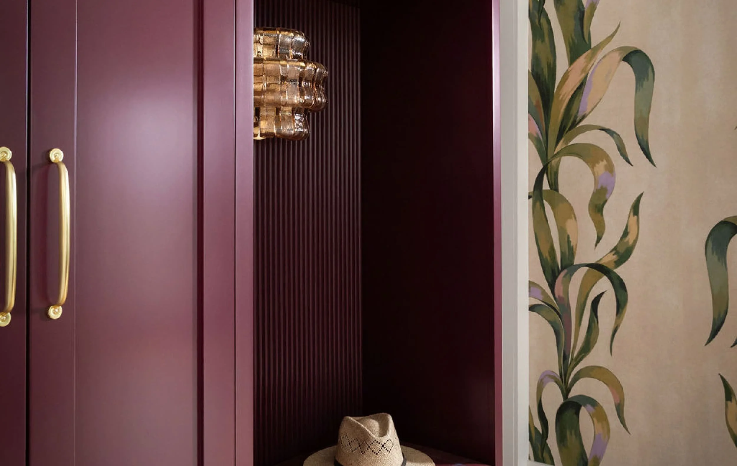 Virtual and in-person closet design by Hannah Goetz