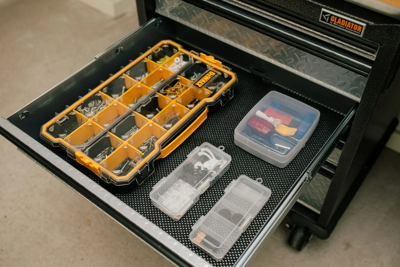 tool-cabinet-drawer-hardware-organizer.jpg