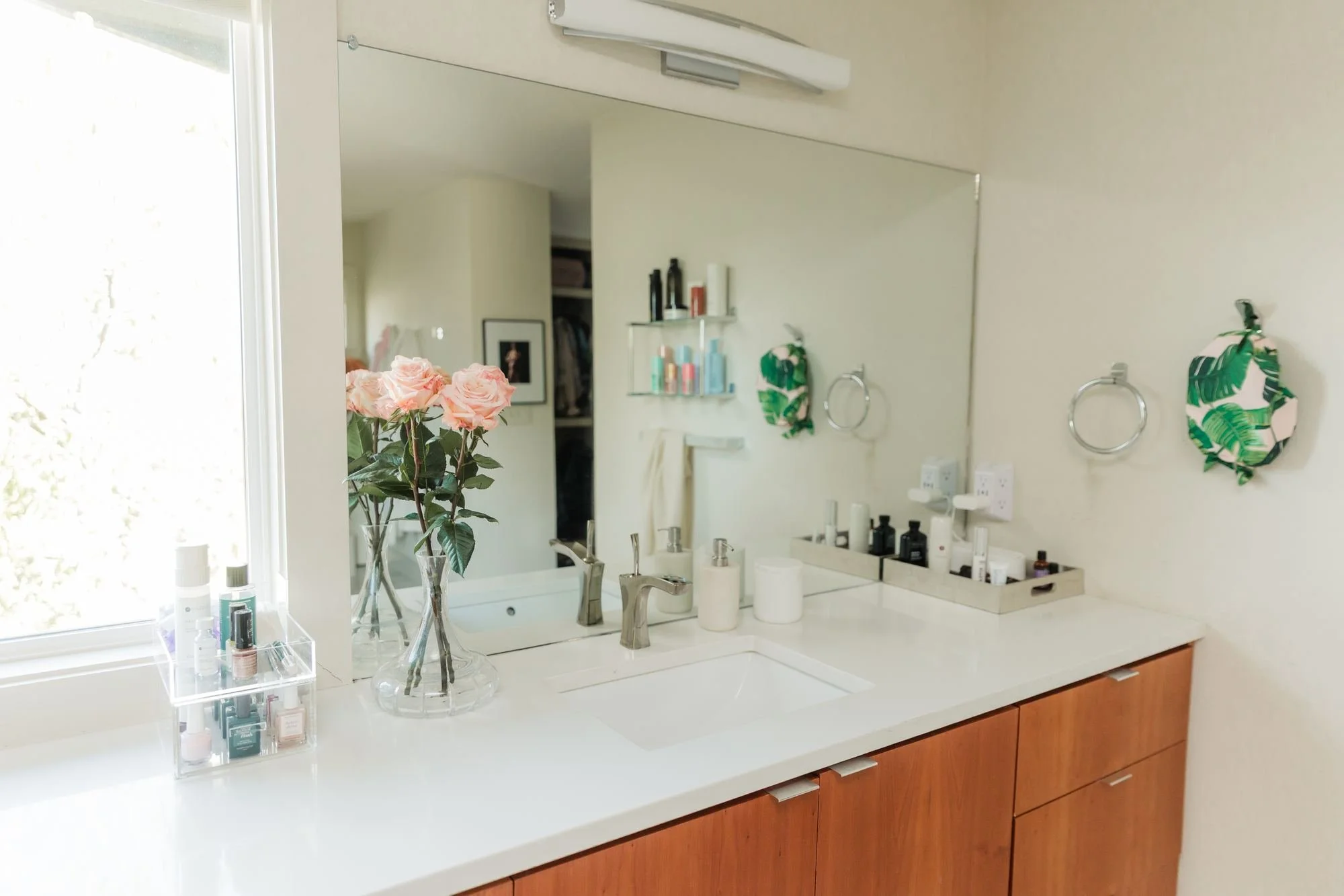bathroom-vanity-sink-styled-roses-acrylic-organizer.jpg