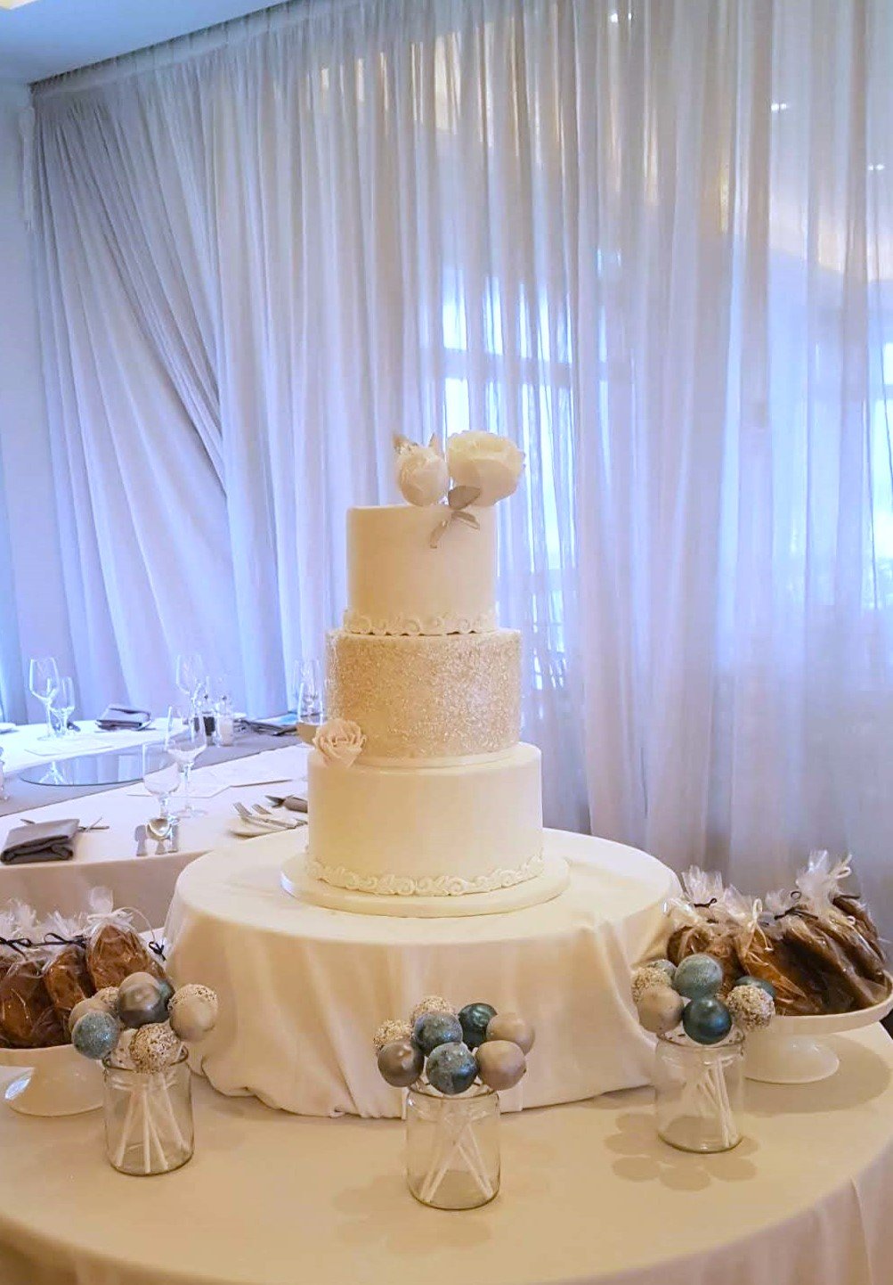 Fondant Shimmer .jpg