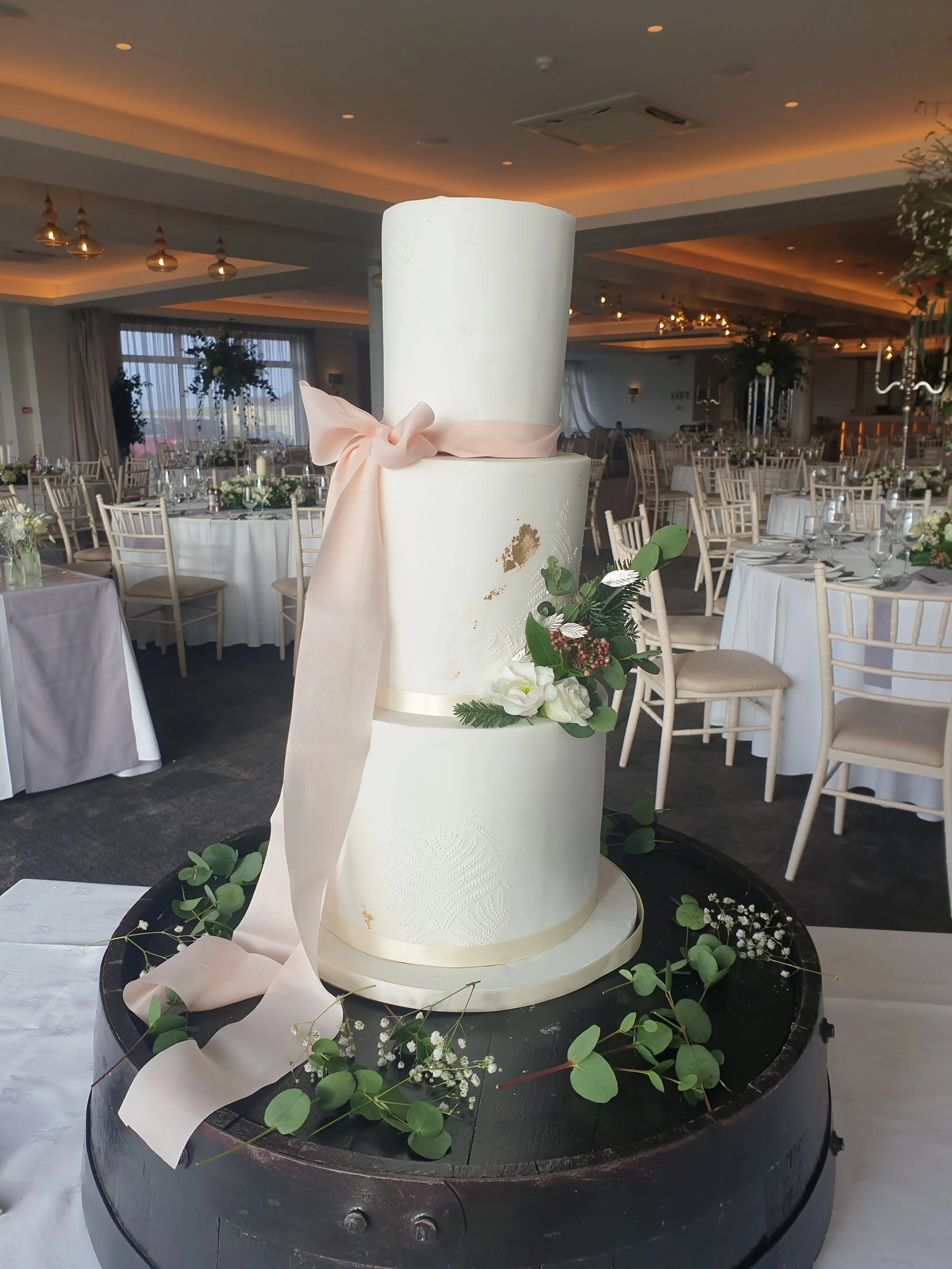 Tall Wedding Cake, Silk Bow Wedding Cake, 