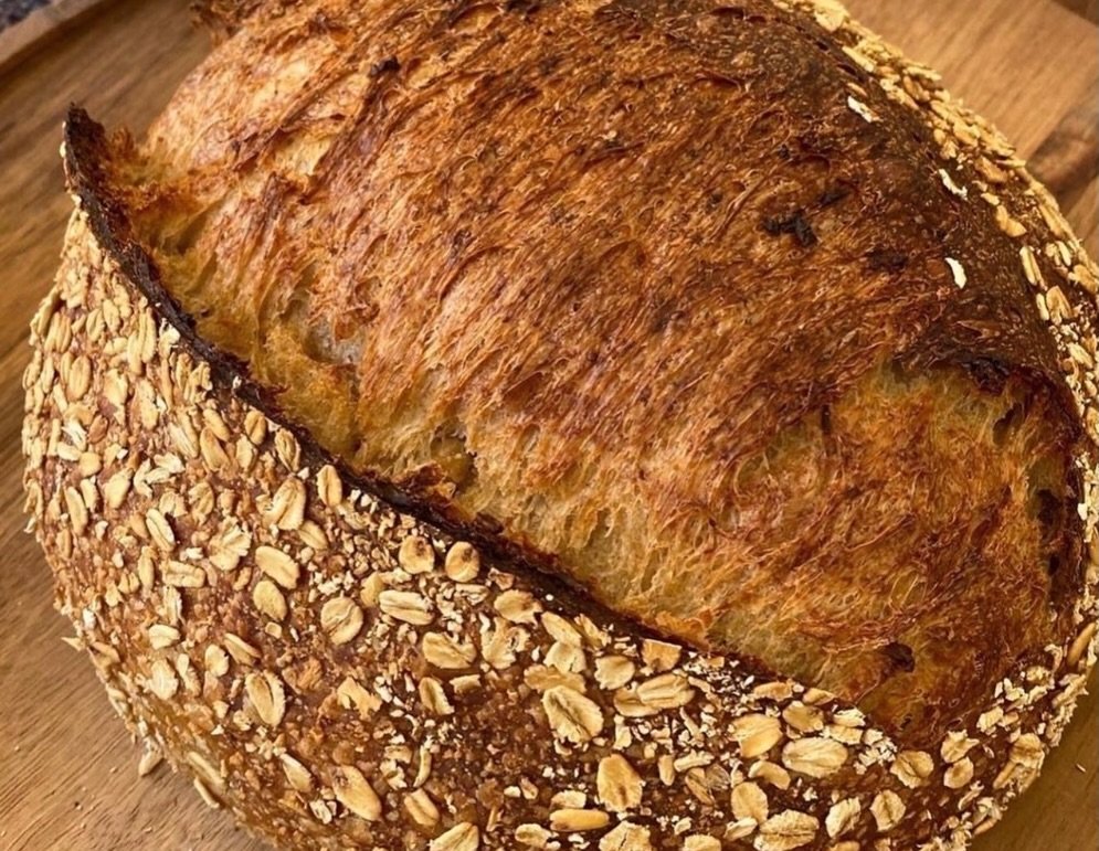 Maple out porridge sourdough. Scalded Whole grains, rolled oats combined with pure maple syrup. Custard soft texture subtle sweetness. 
Available tomorrow morning. Porch pickup and I&rsquo;ll be out in Elk Grove Market 8-12 @elkgrovefarmersmarket #an
