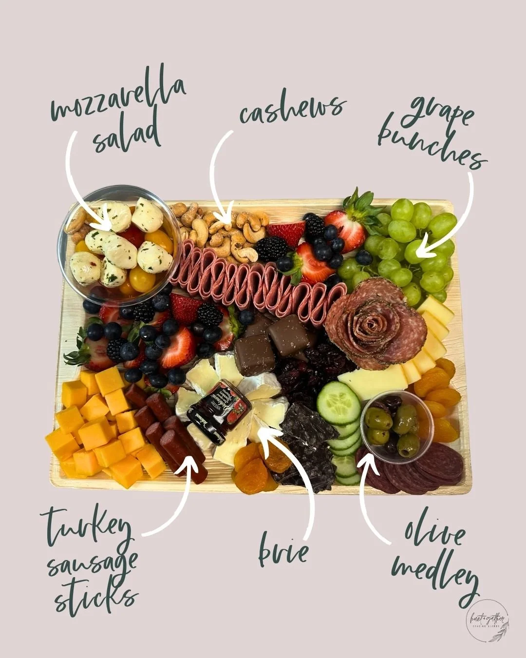 Starting the week deliciously 😋
#HuntAndGatherGrazing #Charcuterie #SmallBusiness #DowntownLaCrosse