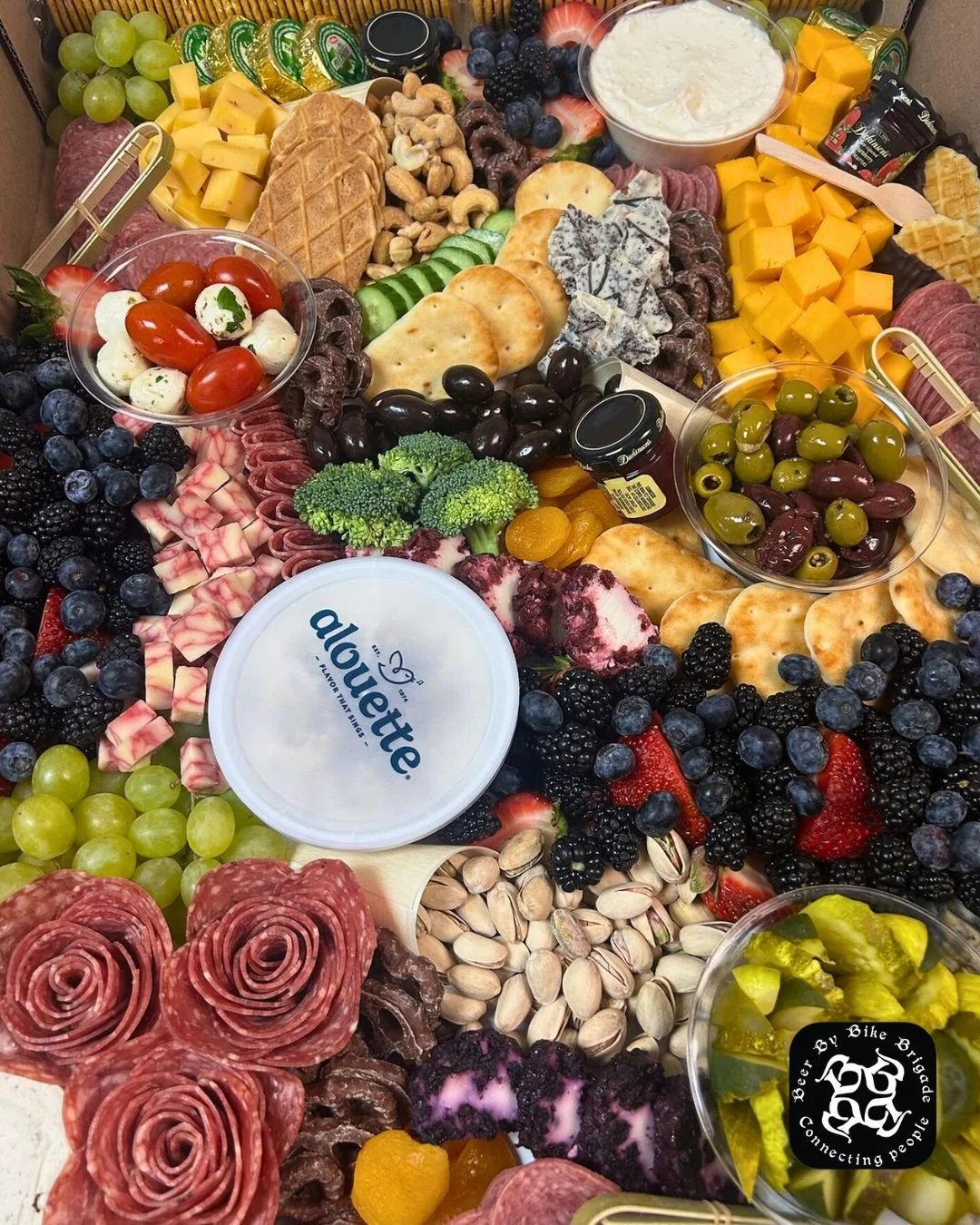 Grazing at its best! 😋 Did you know we have deals on the @beerbybikebrigade app for this board type? Reserve your board on the BBBB app for the same great taste at a lower price: https://loom.ly/0hJRxek.

#HuntAndGatherGrazing #Charcuterie #SmallBus