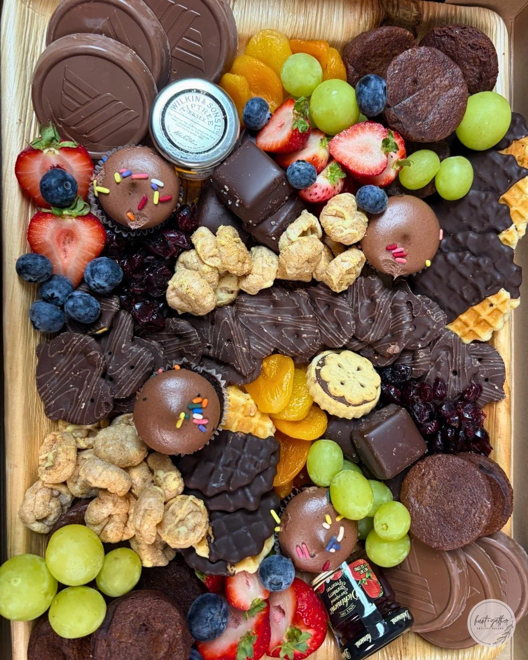 Dessert first... it's Friday 🤪

#HuntAndGatherGrazing #Charcuterie #DessertBoard #SmallBusiness #DowntownLaCrosse