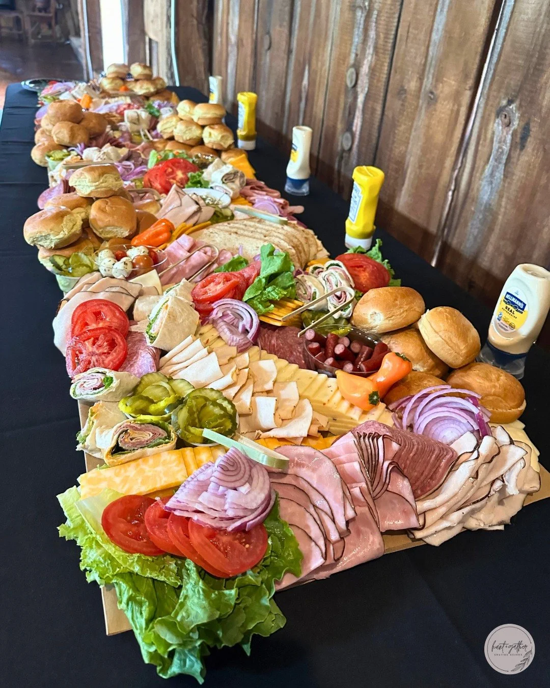 Charcuterie's cousin has entered the chat 🥪 Switching things up with a sandwich grazing table! This setup brings all the beauty of a grazing table with a lunchtime twist 😋

#HuntAndGatherGrazing #Charcuterie #BuildYourOwnSandwich #SmallBusiness #Do