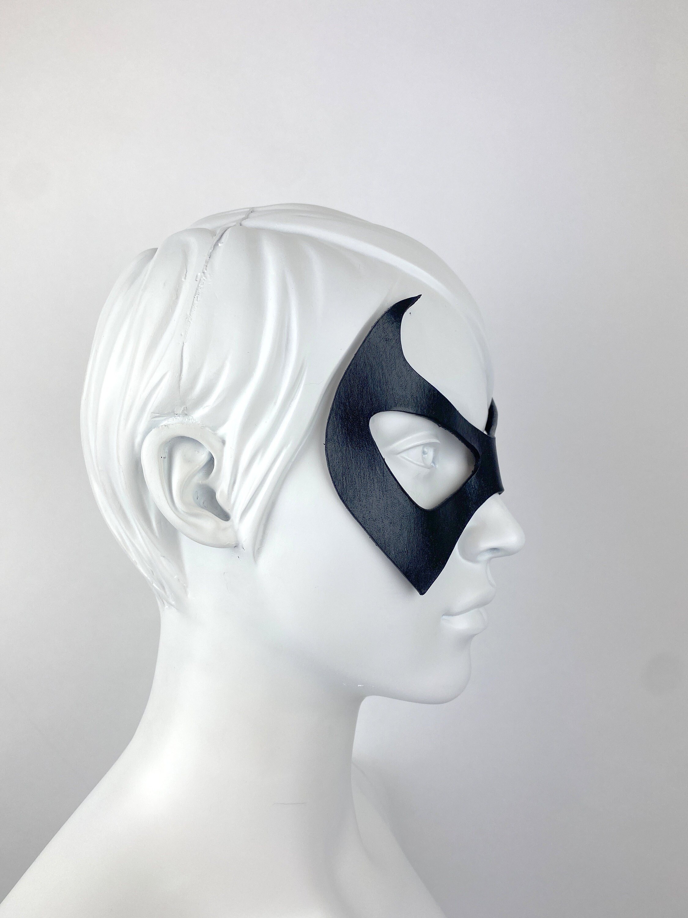https://i.etsystatic.com/8377313/r/il/944793/3899190615/il_fullxfull.3899190615_c43x.jpg