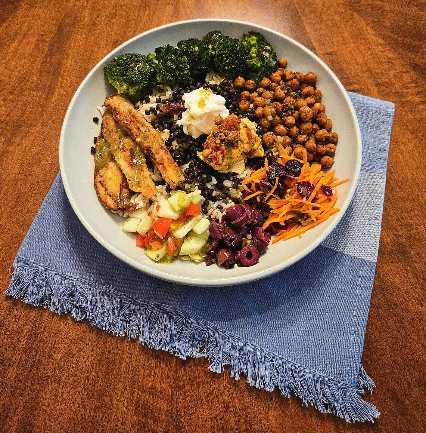 Vegetable &amp; Grain Bowl 

This week's bowl is inspired by my love of bowls from Cava and Yafo Kitchen. I combined a bunch of my favorite things from each restaurant and added my own twist. I'm already looking forward to making this again with even