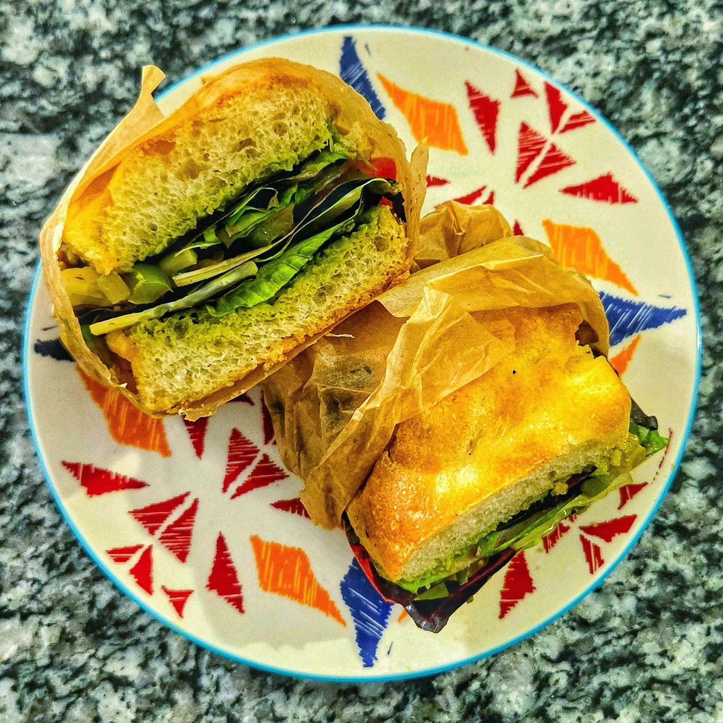 Loaded Veggie Sandwich 

A long weekend is the perfect time for a camping trip. As we kick off cooking with @beahotcakes for Camp Hotcakes in July, we're starting with a sandwich recipe using simple plant-based ingredients. It's flavorful, packed wit