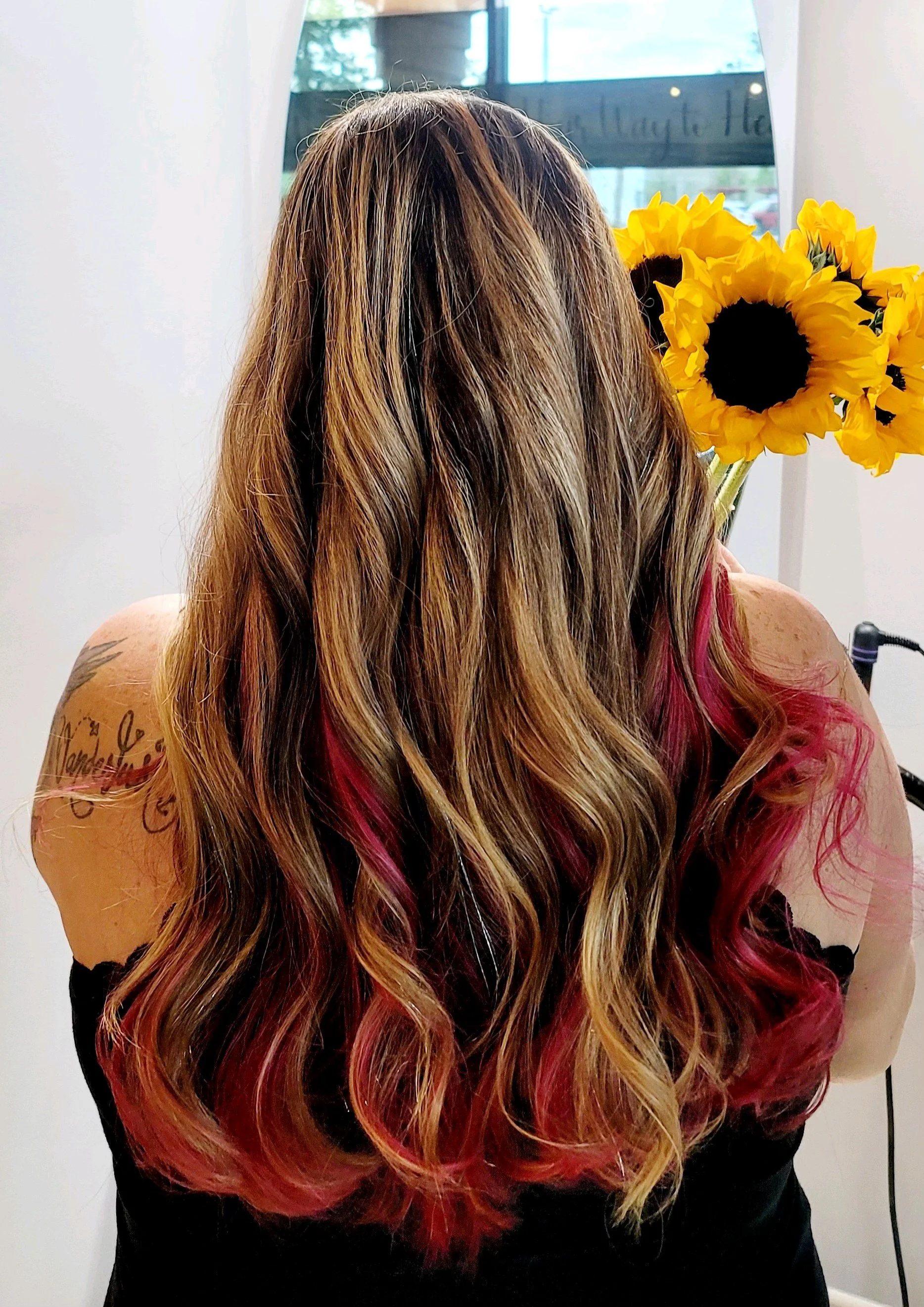 blonde-red-colored-ends-curled