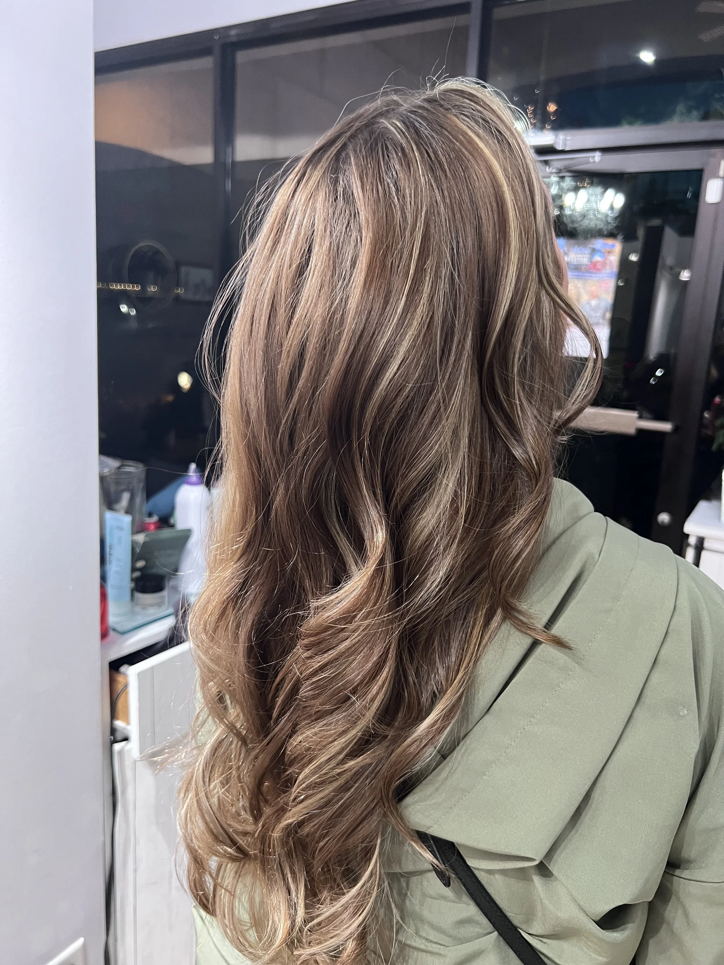 highlights-hair-curled