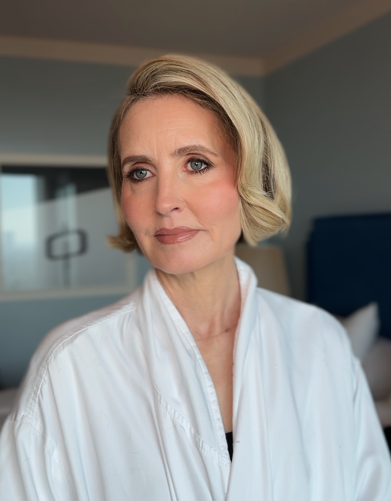 Mature glam for the Oscars Awards show and Red Carpet 