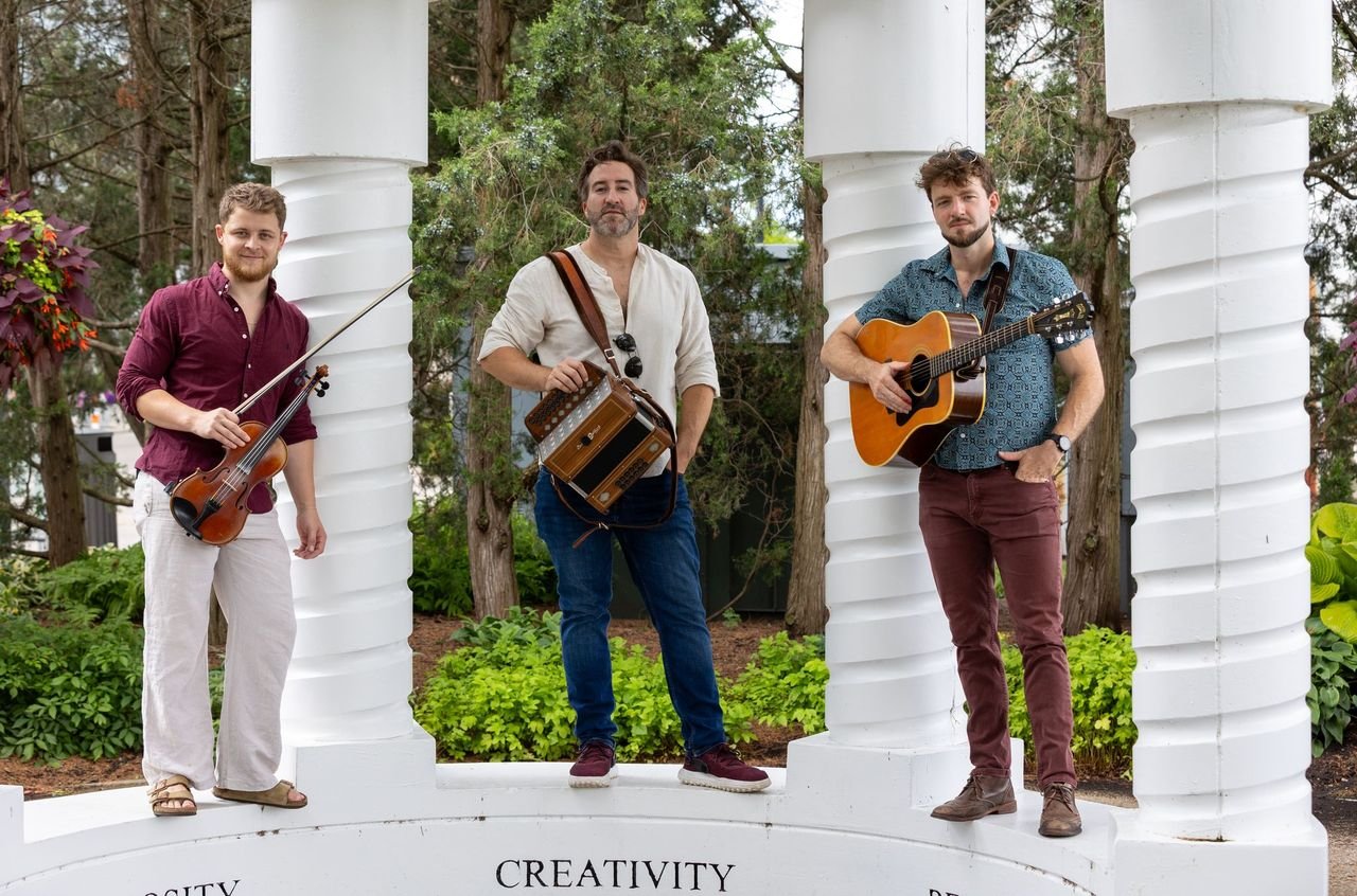 In Concert: Socks in the Frying Pan