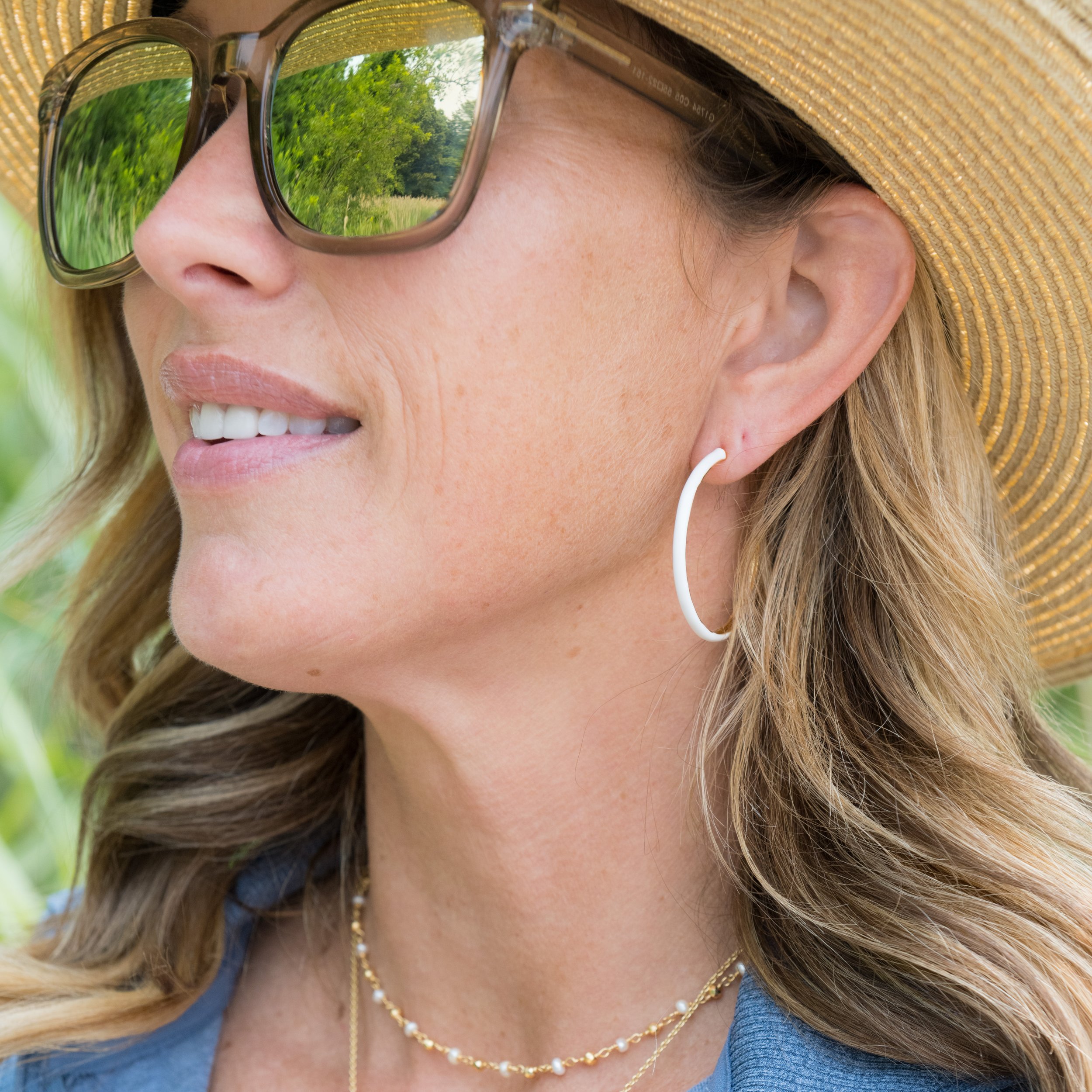 Kimberly James Earring Full Circle White LS-0524.jpg