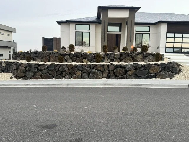 Basalt retaining wall Tri-Cities