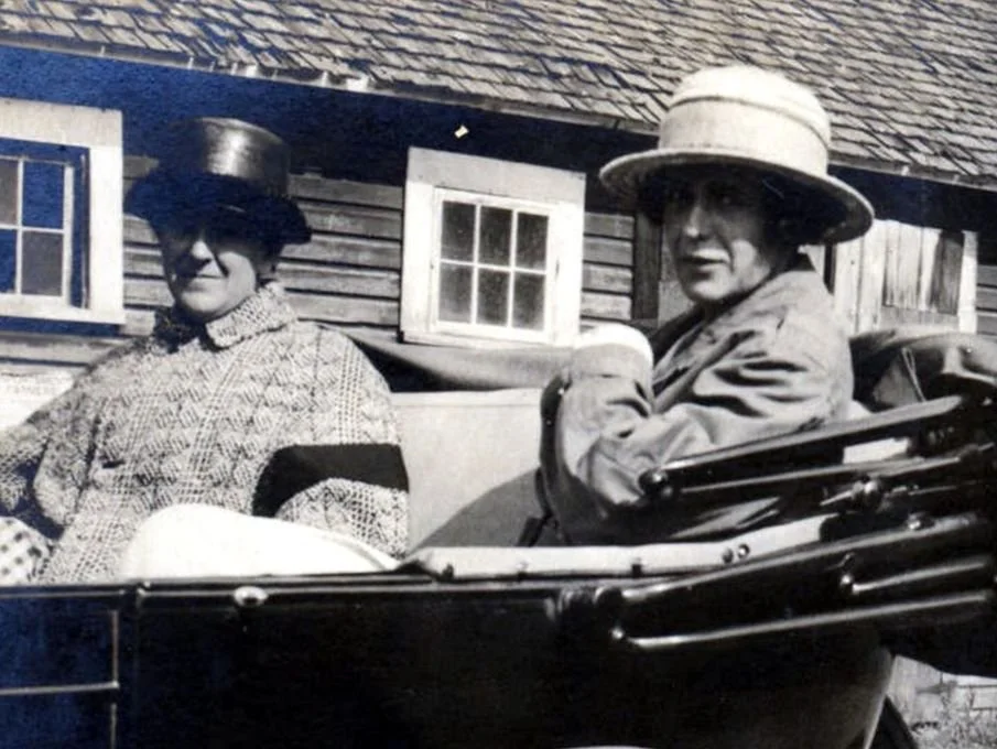 The “Quiet” Alger